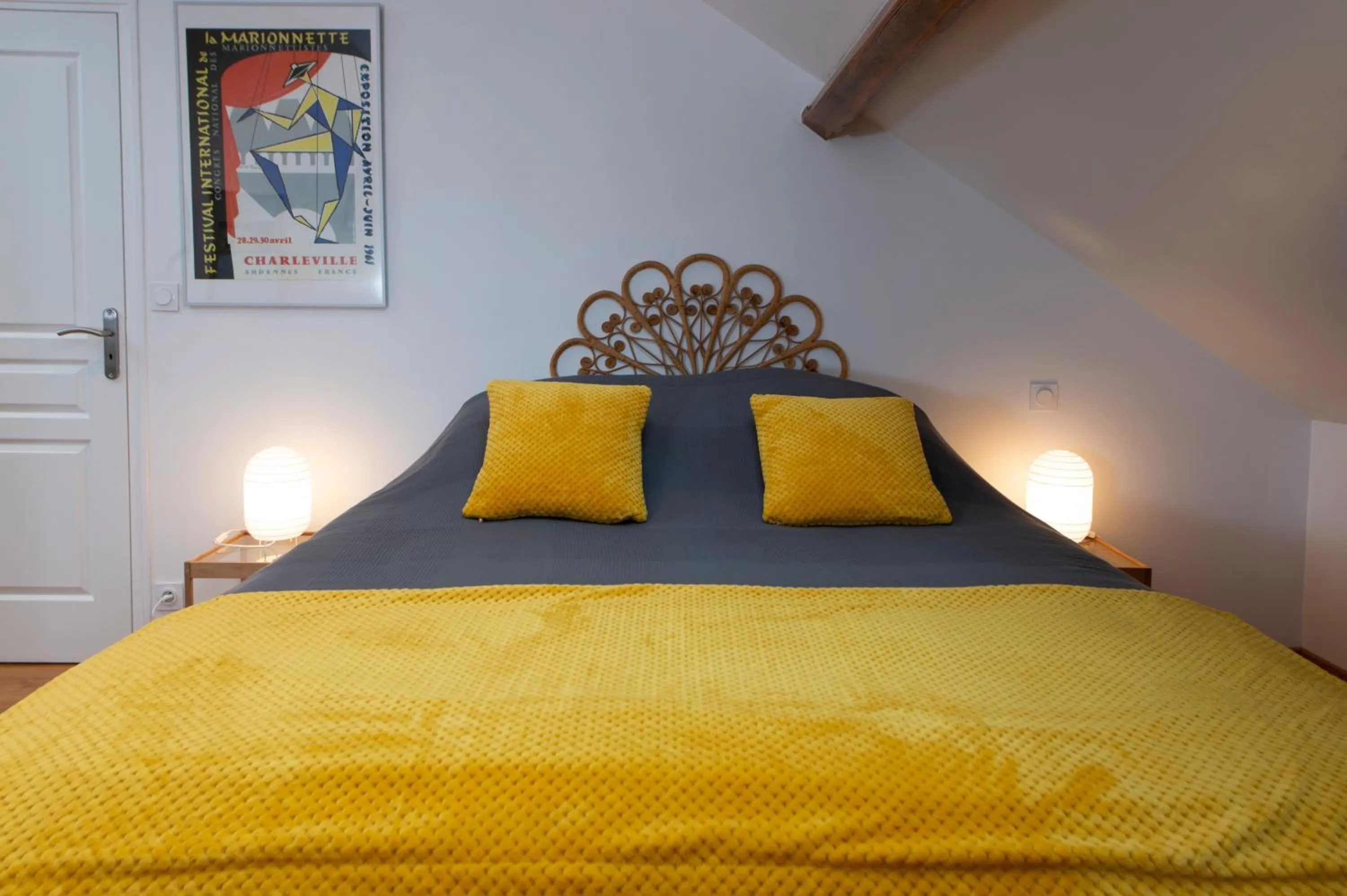 Bed in B&B Charlestown