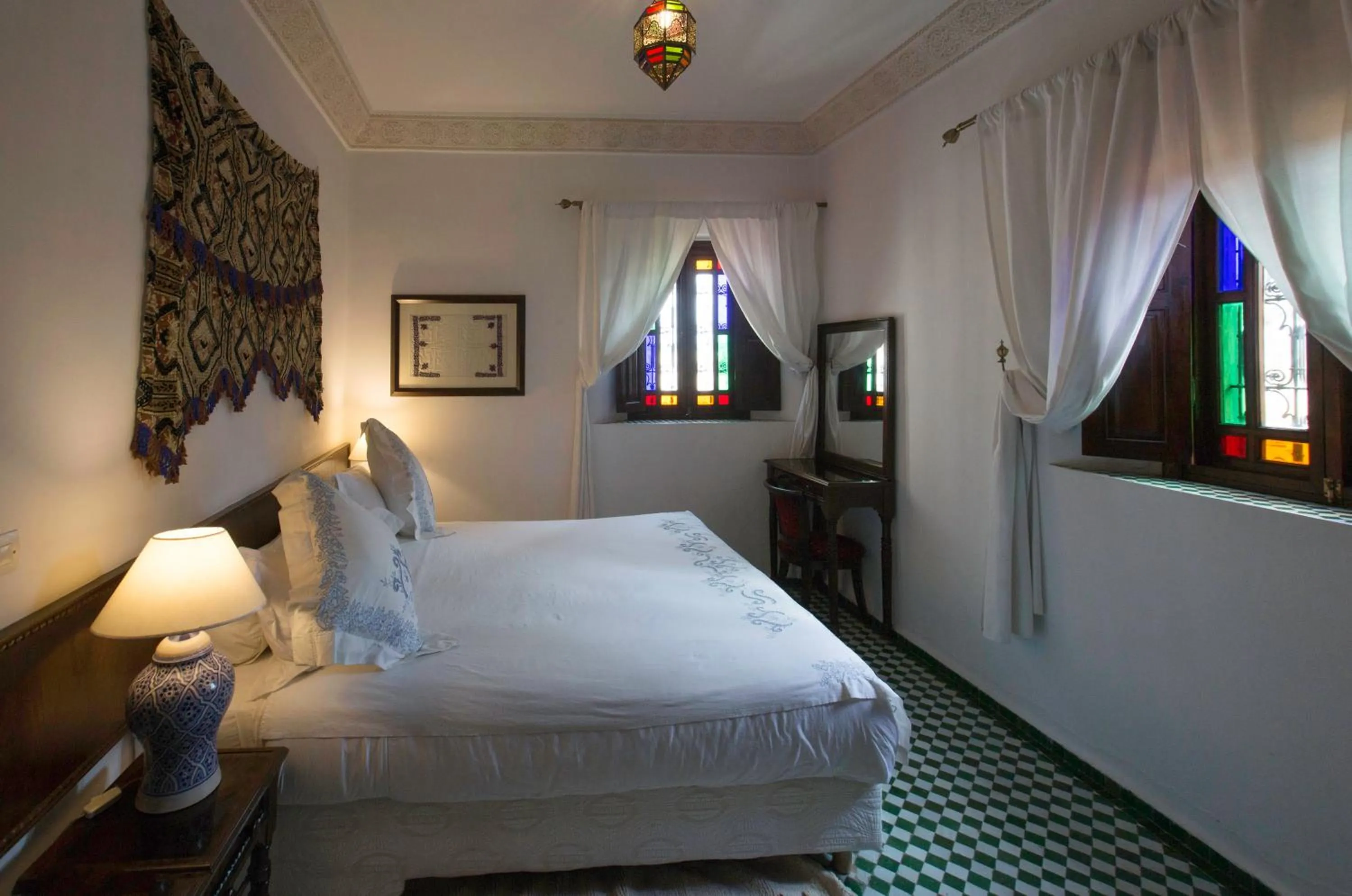 Bed in Dar Fes Medina Ziat