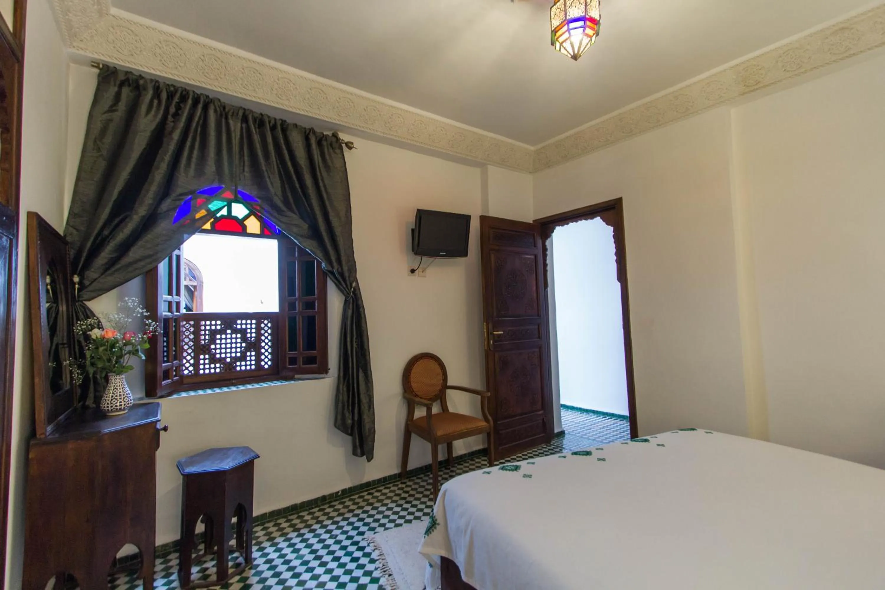 Bed in Dar Fes Medina Ziat