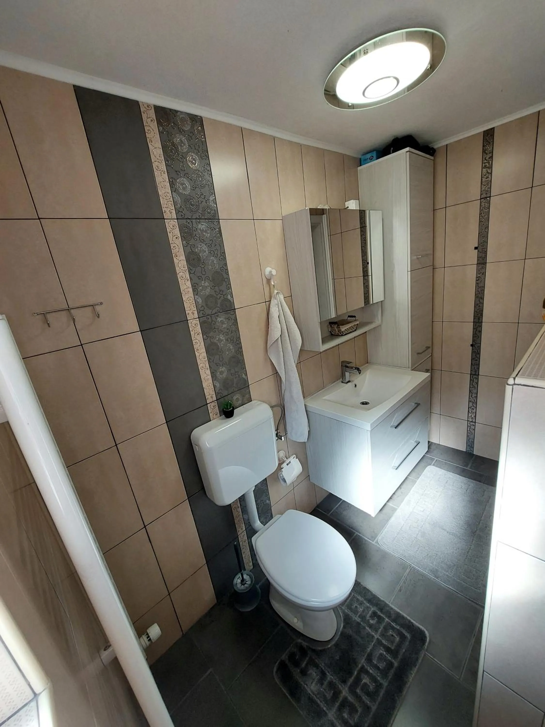 Bathroom in Apartments Karin
