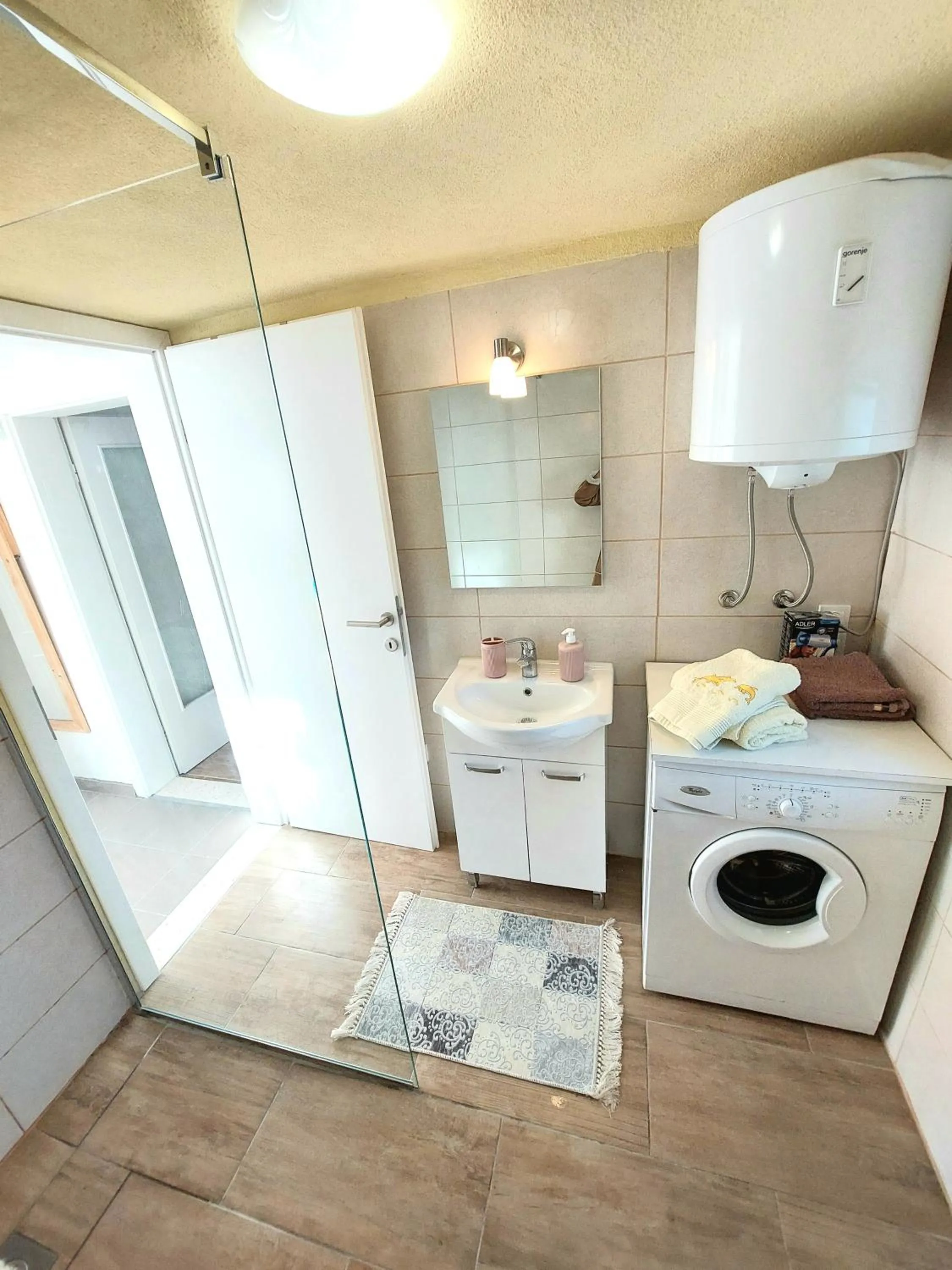 Bathroom in Apartments Karin