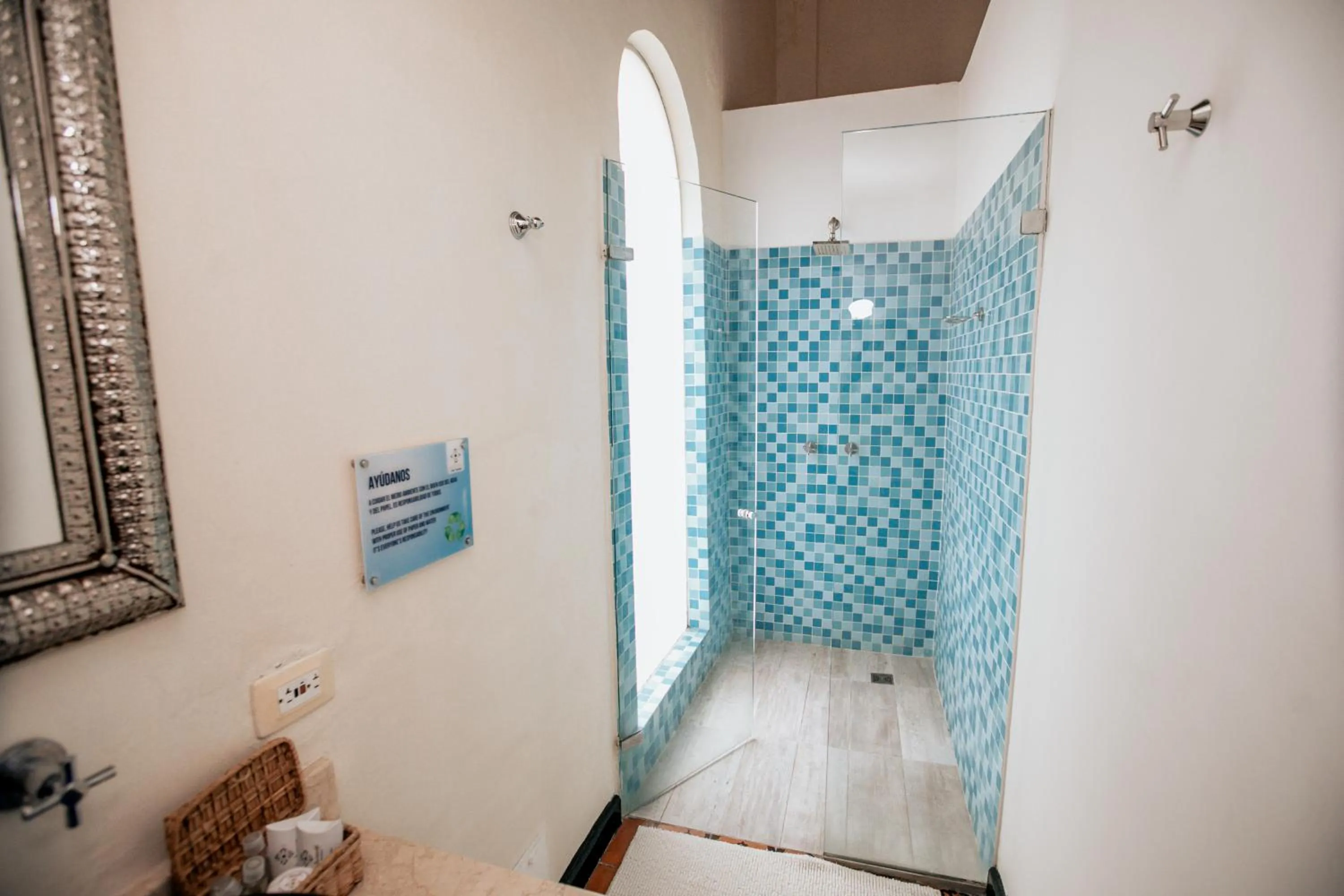 Bathroom in Casa Bustamante Hotel Boutique