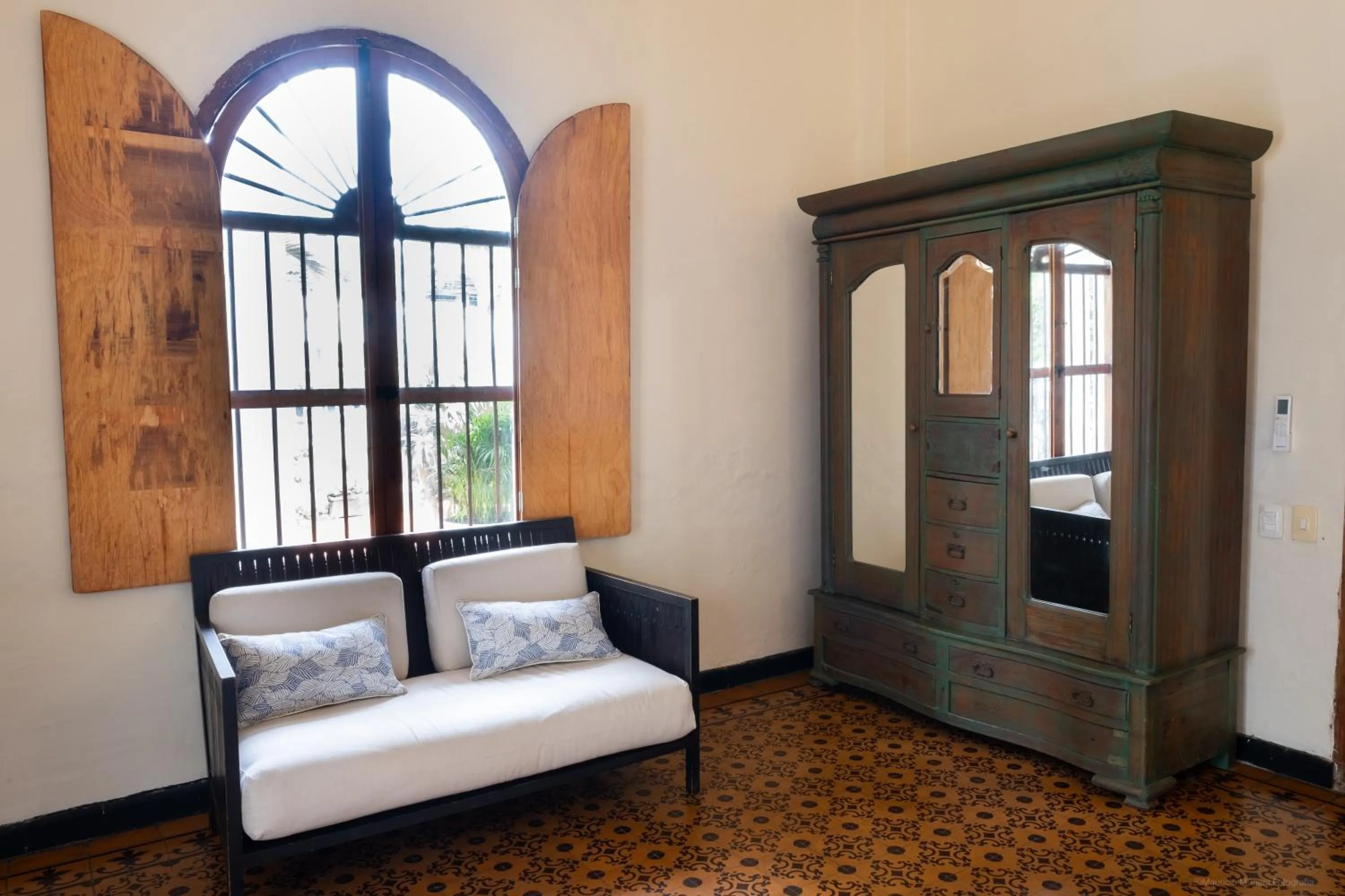 Decorative detail in Casa Bustamante Hotel Boutique