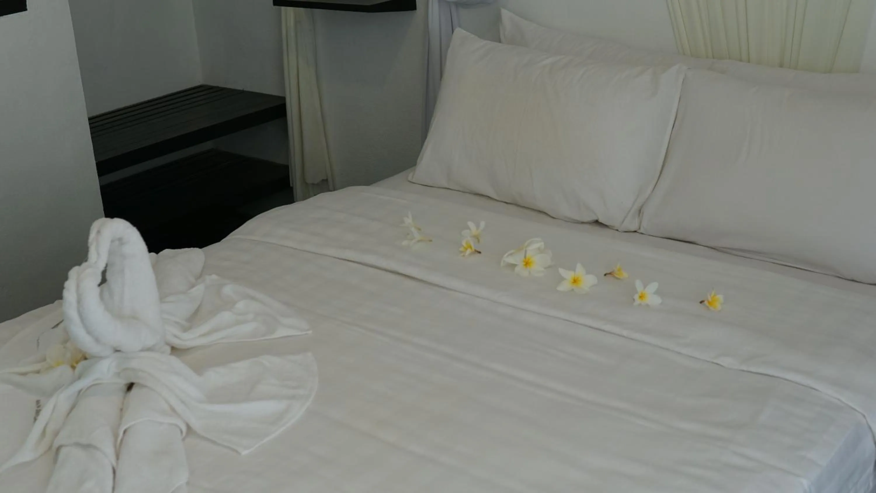 Bed in Aman Dan Laut