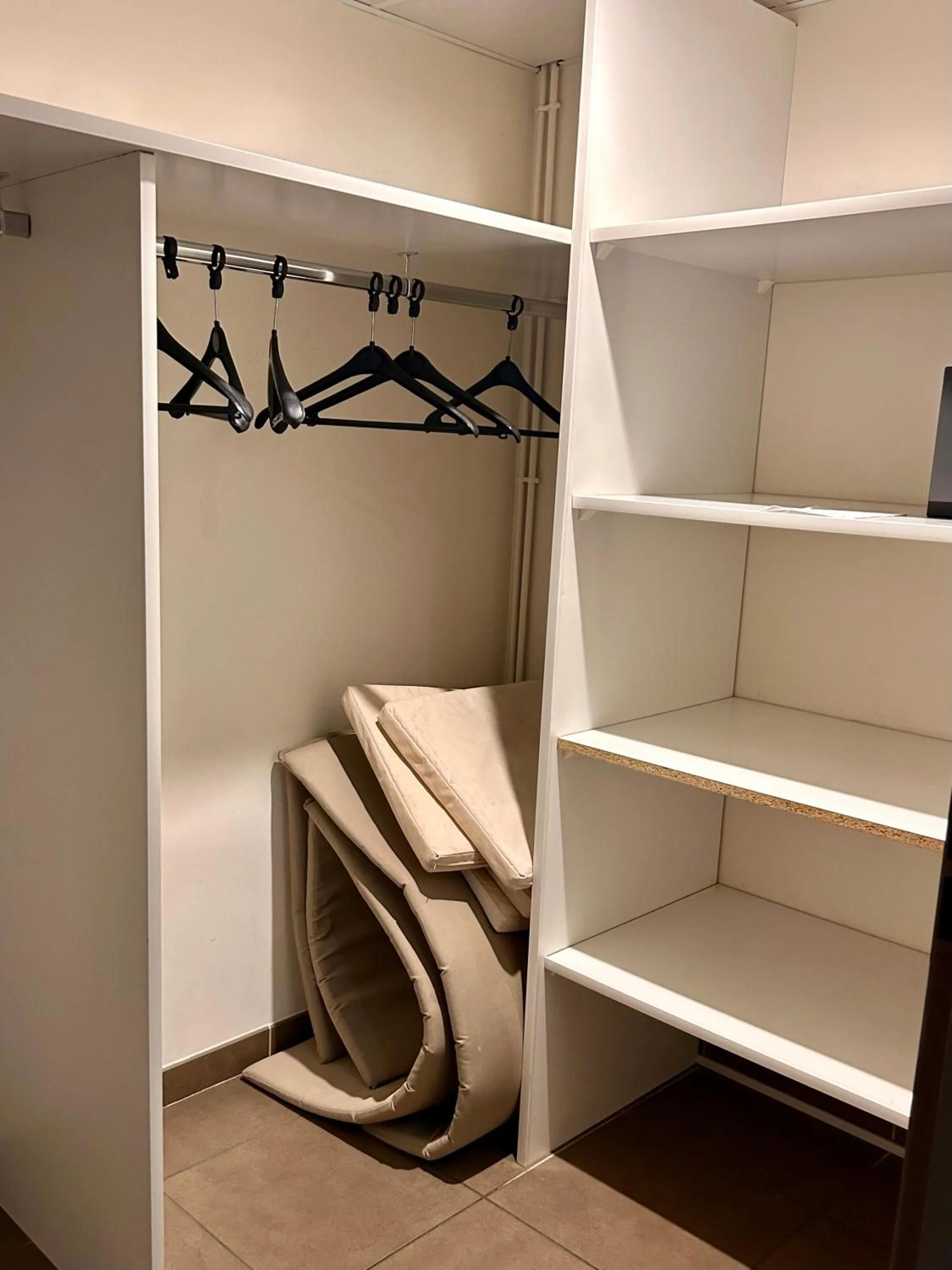 storage in Logis Hôtel La Fauceille