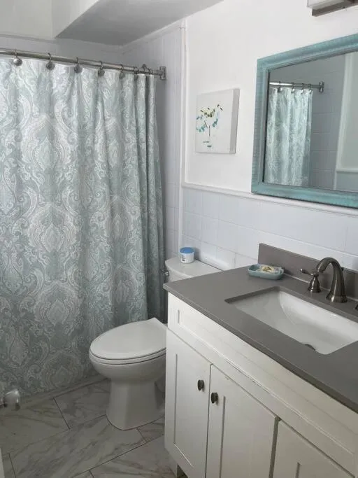 Aloha Apartments On the Intracoastal-Walk to the Beach