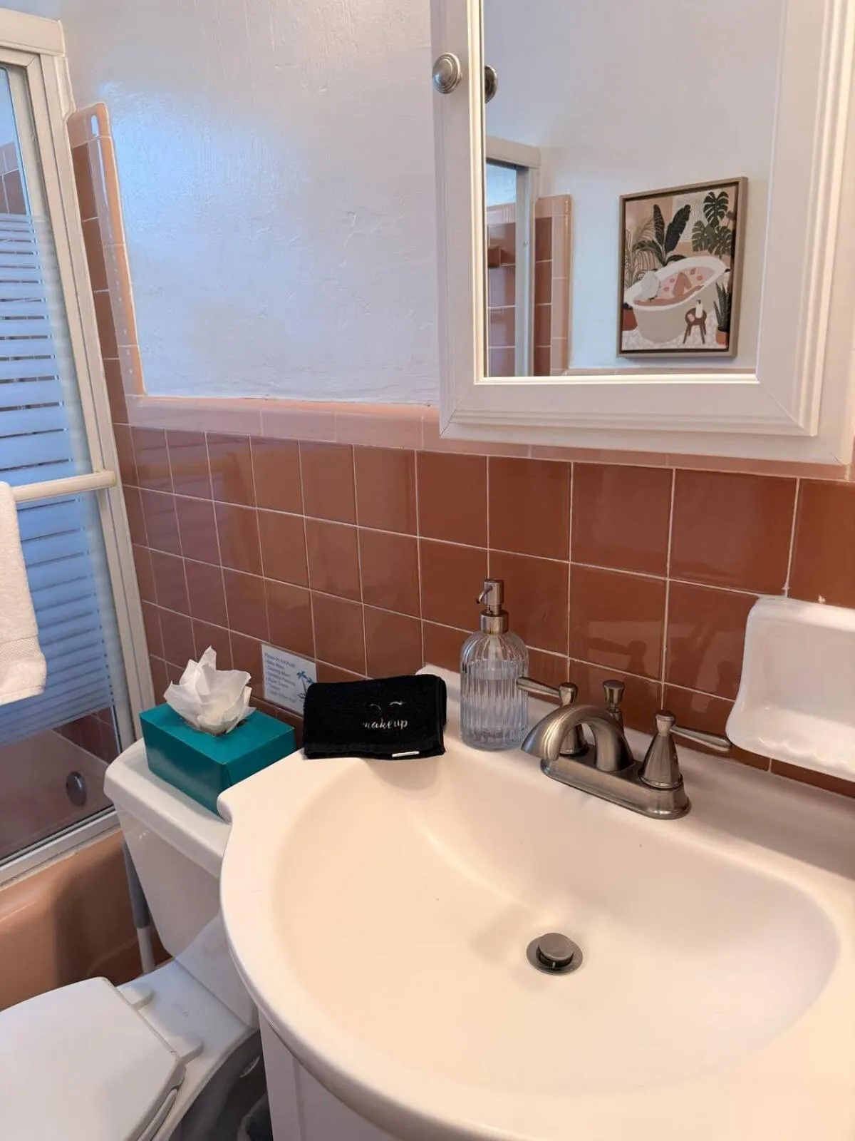 Aloha Apartments On the Intracoastal-Walk to the Beach