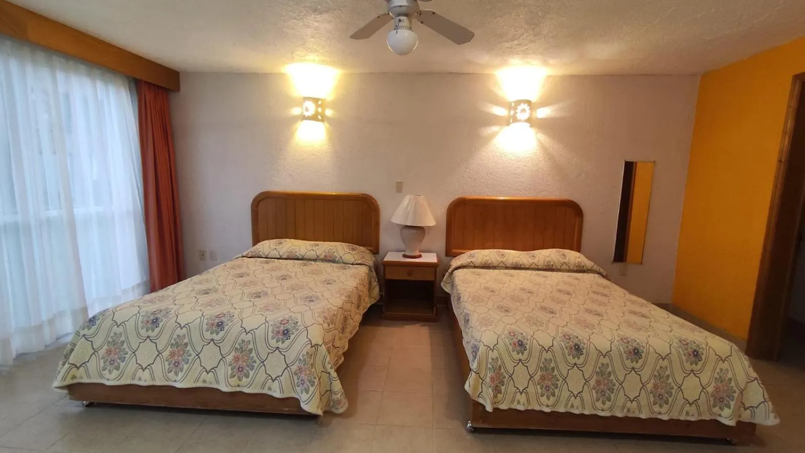 Bed in Hotel La Rinconada Tequisquiapan