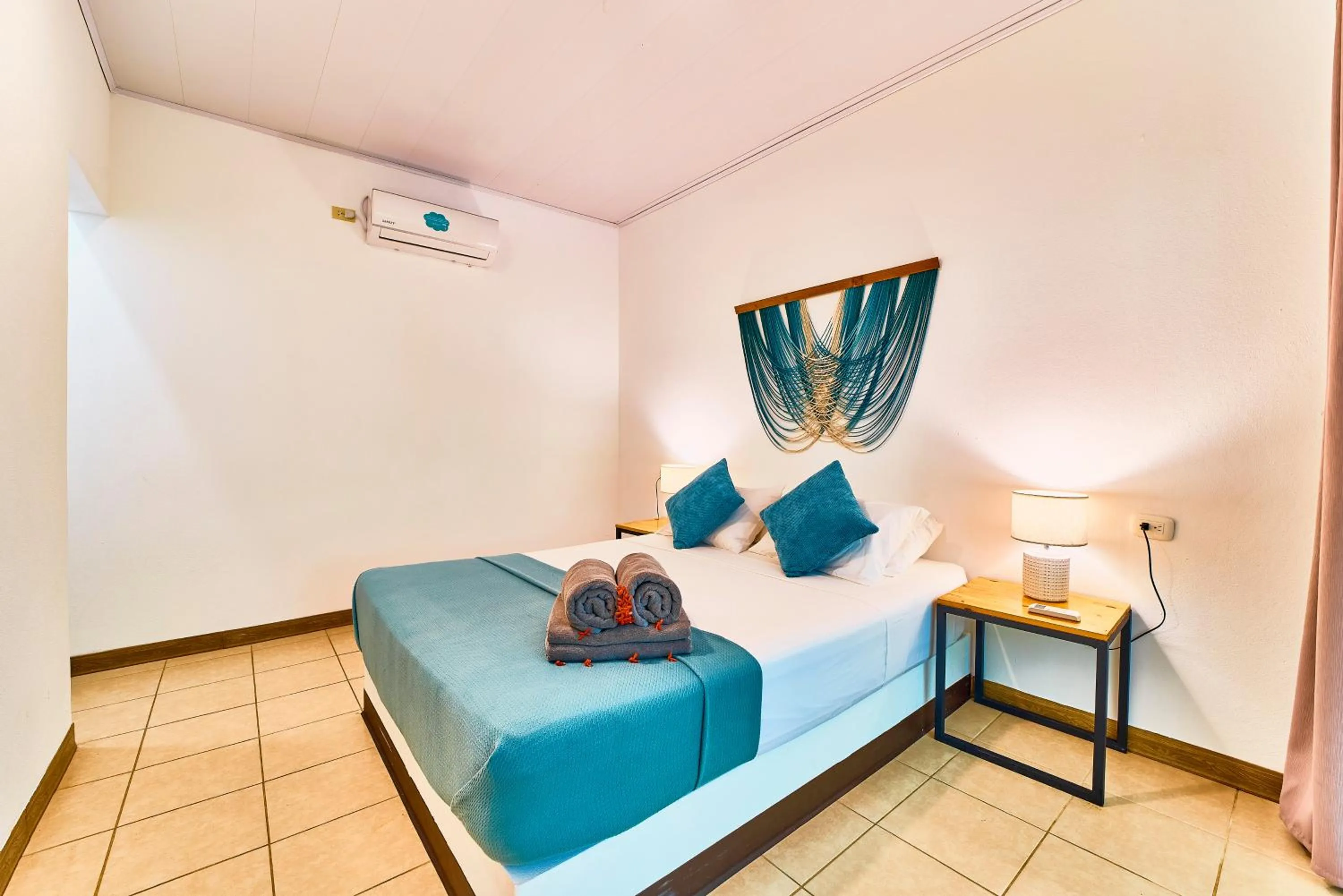 Bed in La Tica y La Gata