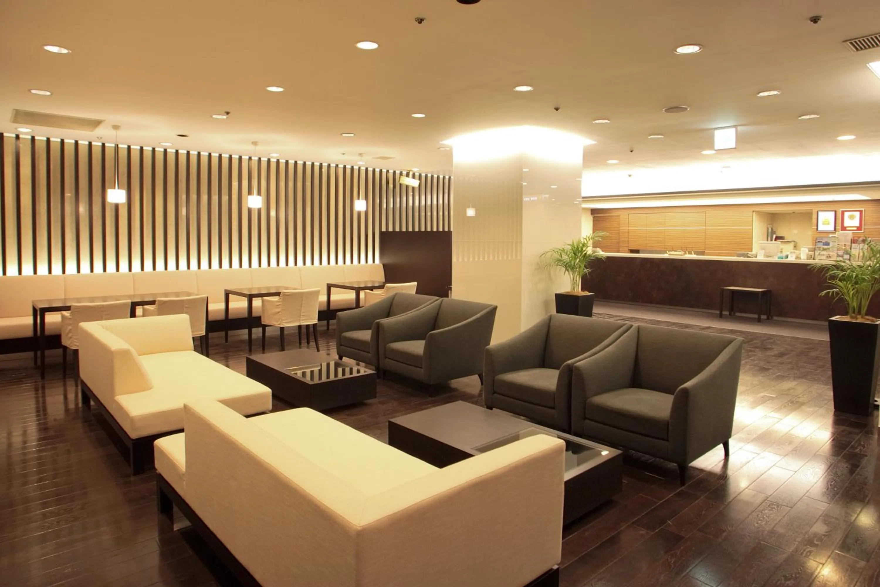 Smile Hotel Sendai-Kokubuncho