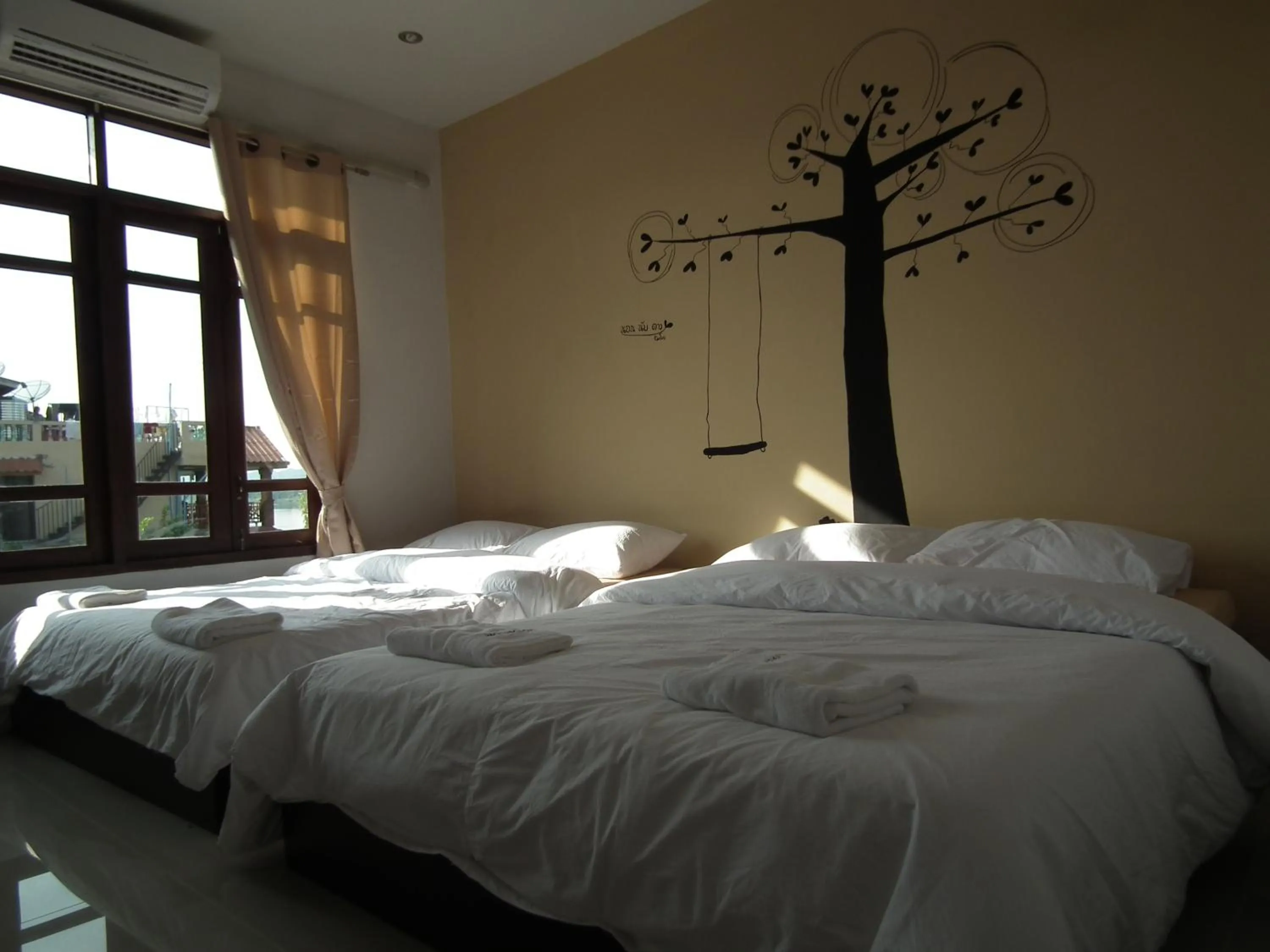 Bed in Norn Nab Dao Rimkhong