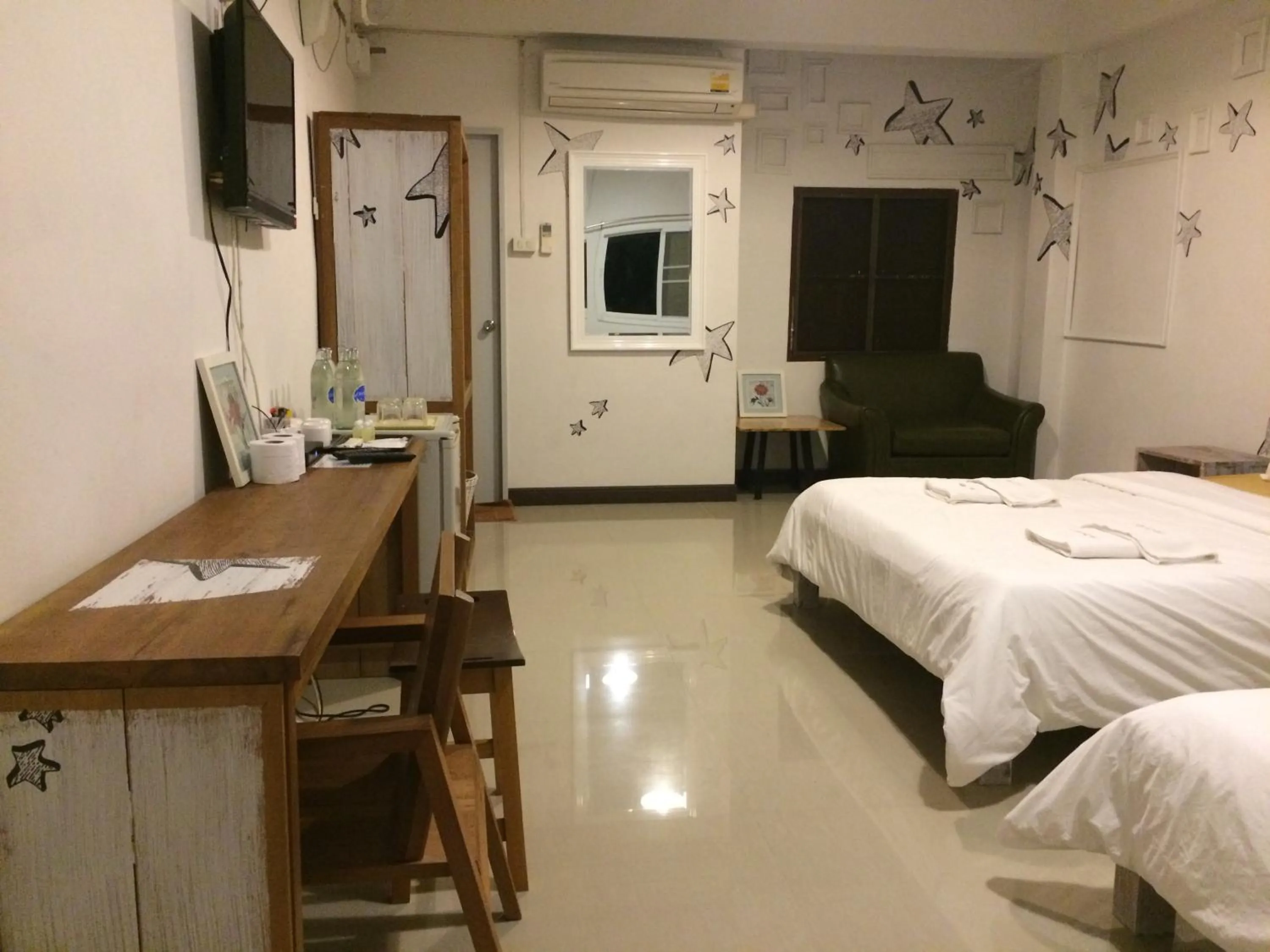 Bed in Norn Nab Dao RimPhu Resort