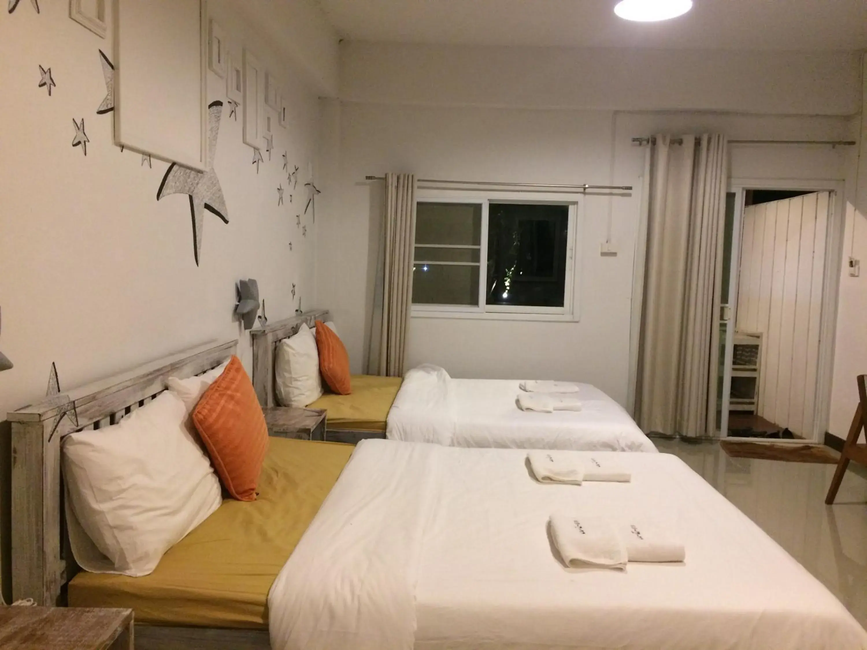 Bed in Norn Nab Dao RimPhu Resort Bed in Norn Nab Dao RimPhu Resort