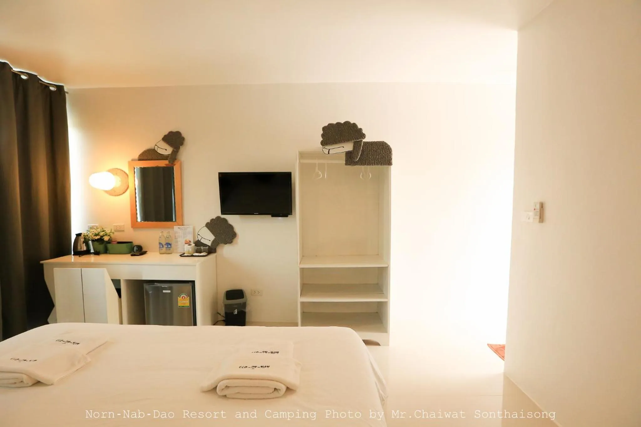 Bed in Norn Nab Dao RimPhu Resort