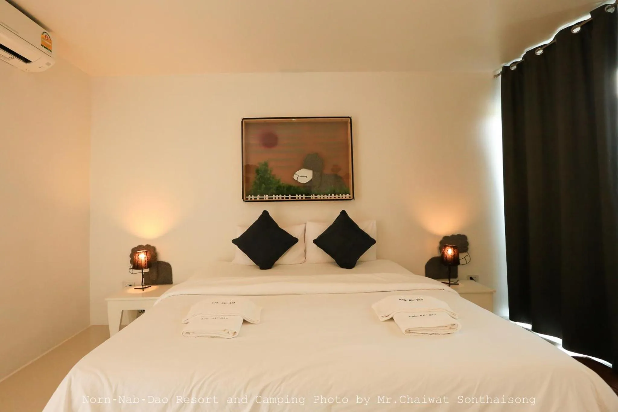 Bed in Norn Nab Dao RimPhu Resort