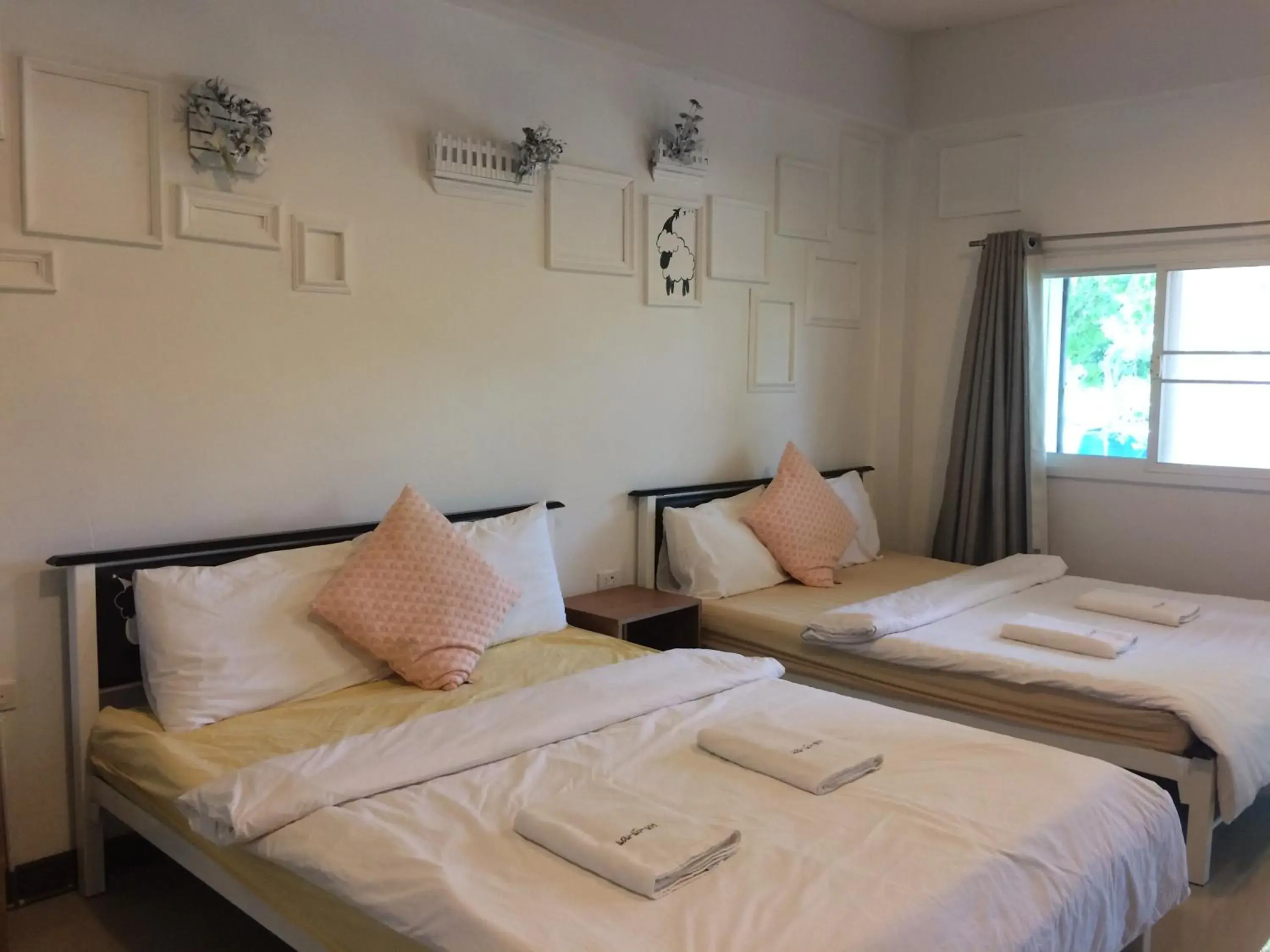 Bed in Norn Nab Dao RimPhu Resort Bed in Norn Nab Dao RimPhu Resort