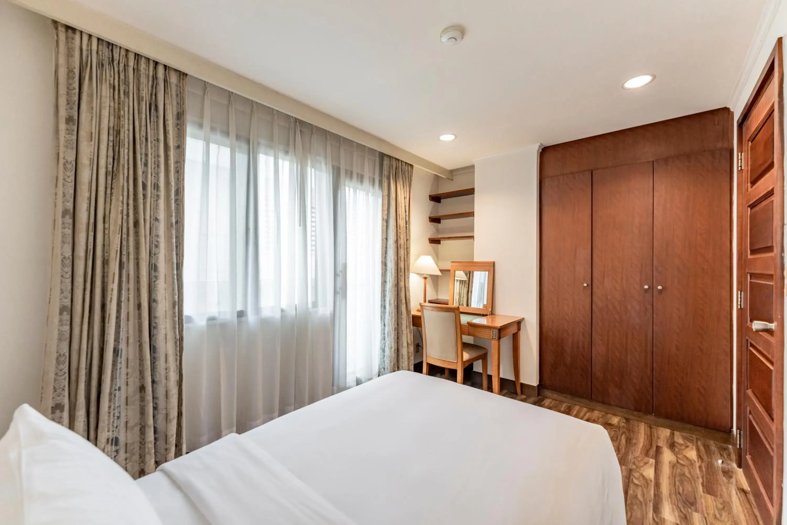 Bed in Garden View Court Suites Ho Chi Minh City Bed in Garden View Court Suites Ho Chi Minh City