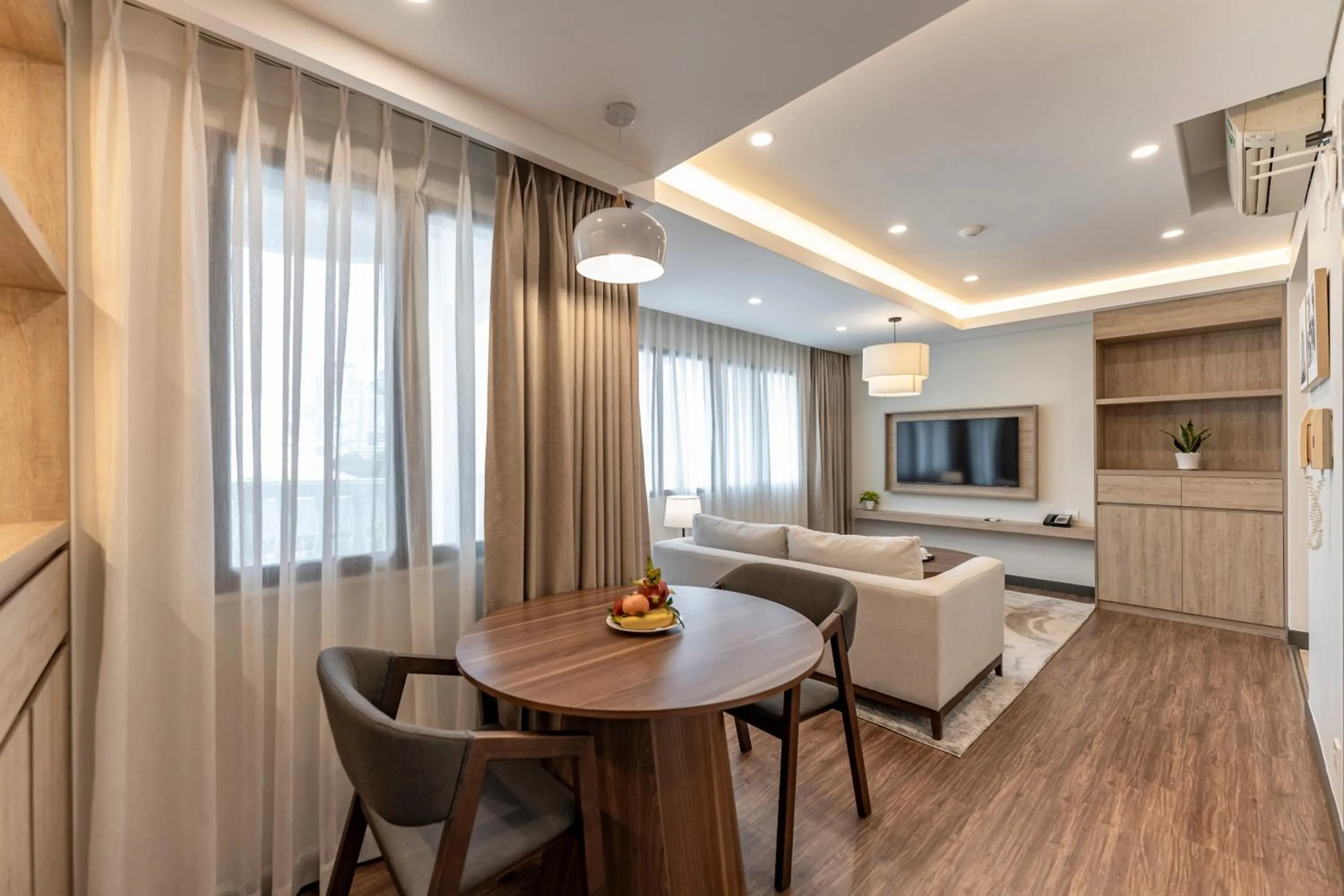 TV and multimedia in Garden View Court Suites Ho Chi Minh City