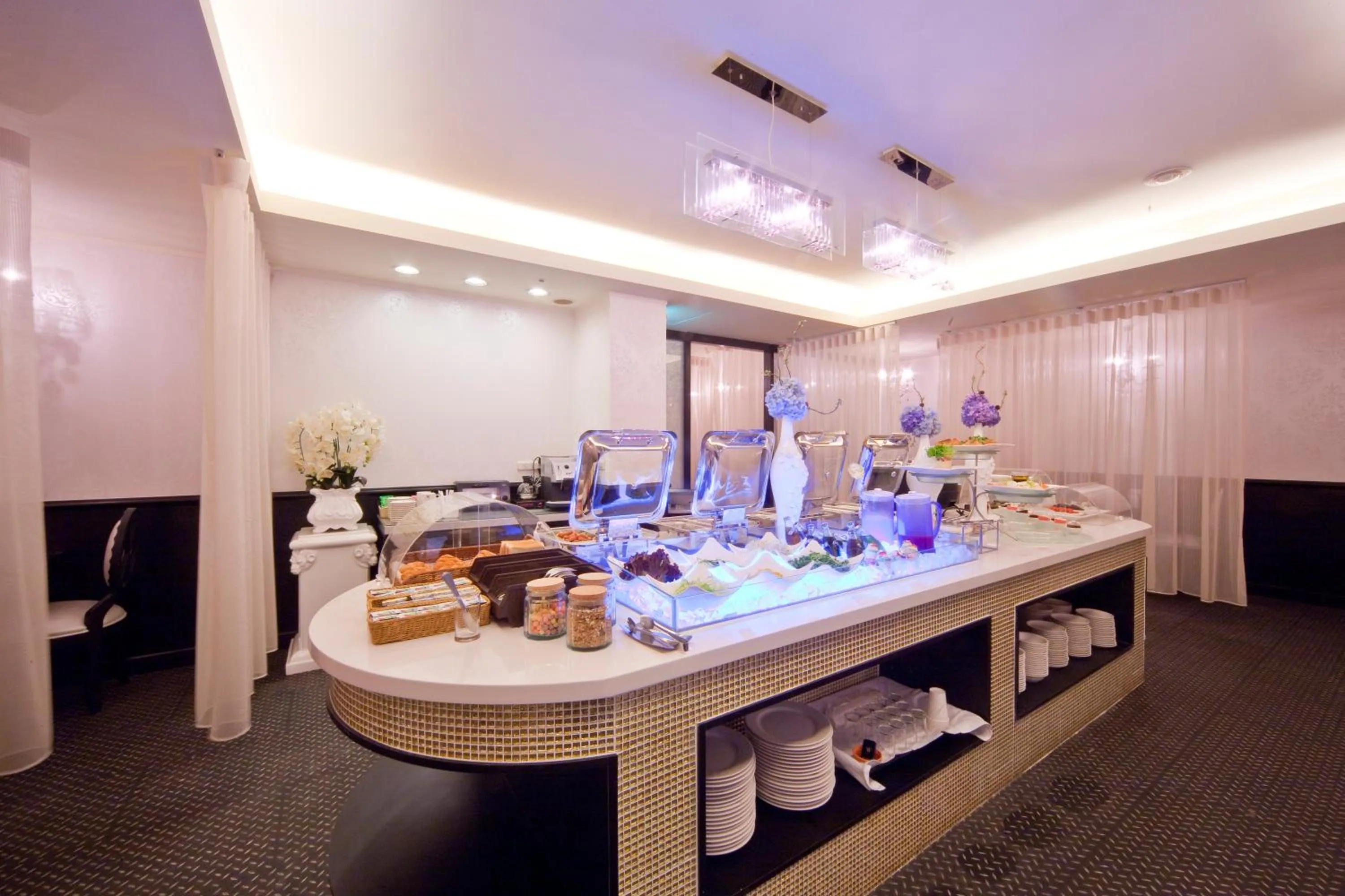 Restaurant/places to eat in Wego Hotel - Linsen