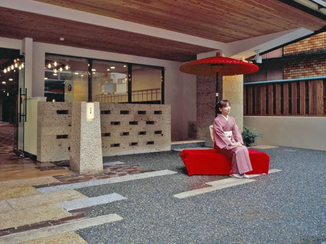 Property building in Kinparo Property building in Kinparo