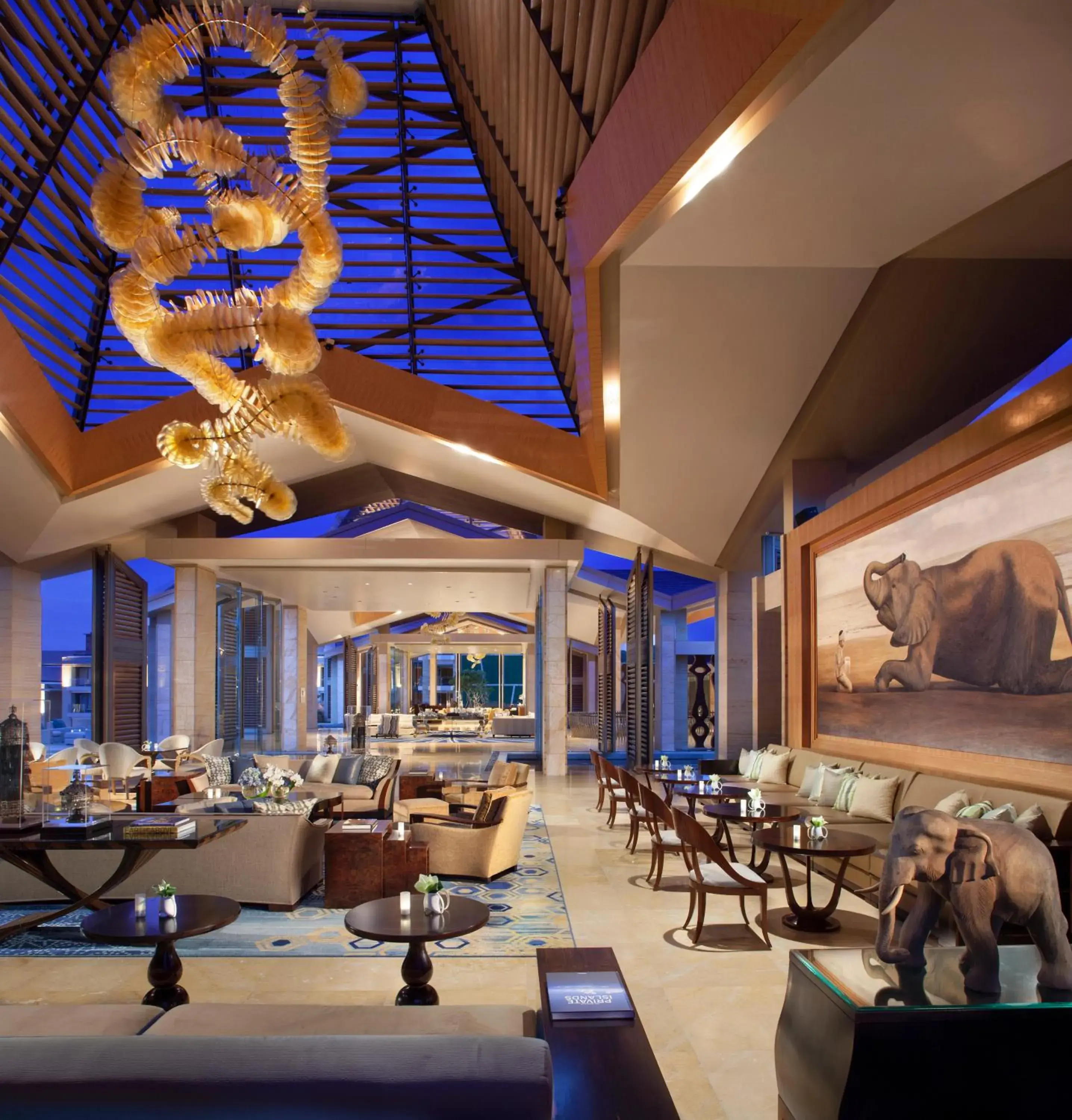 Lounge or bar in Mulia Resort Lounge or bar in Mulia Resort