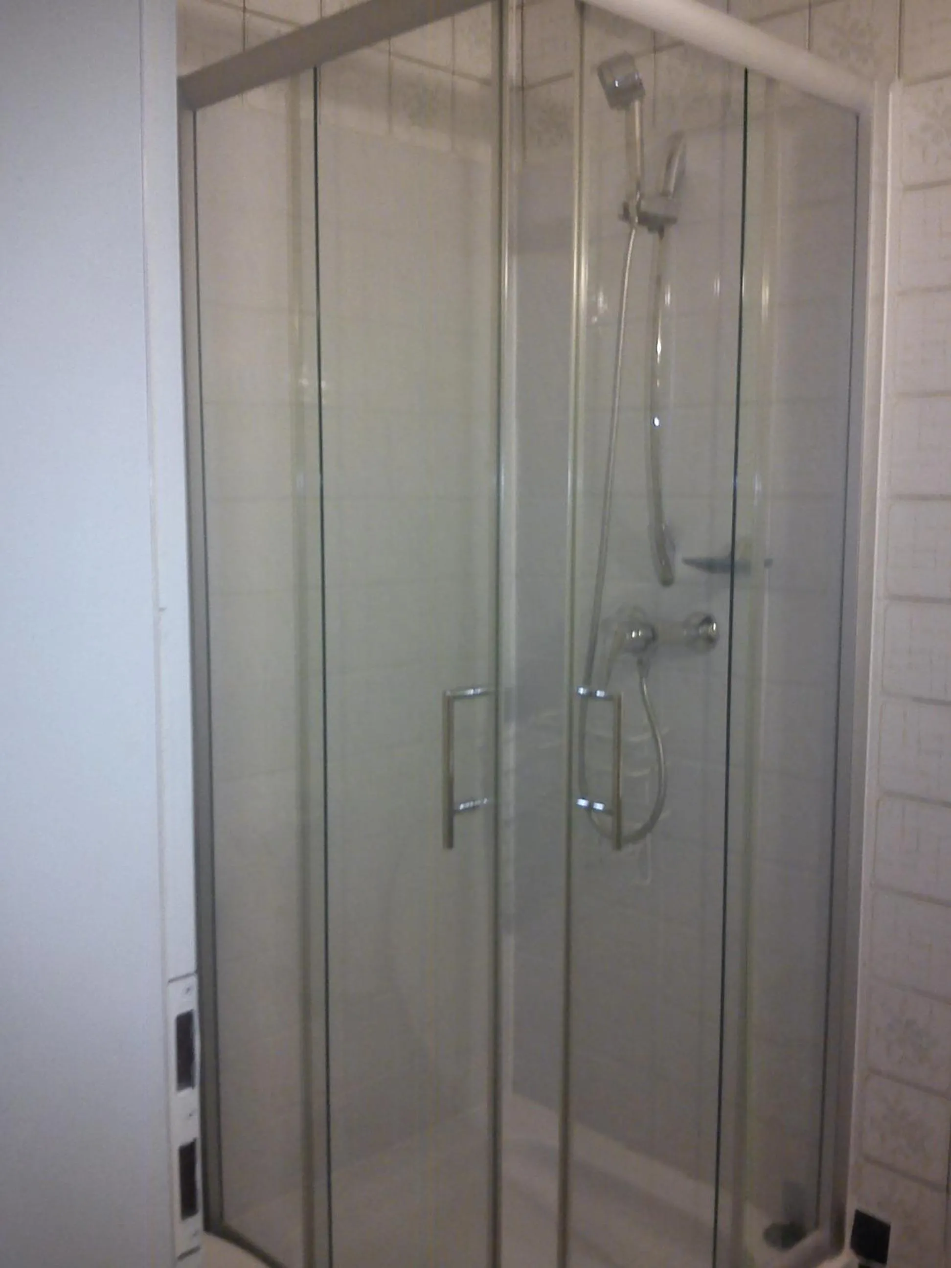 Bathroom in Hotel zur Küferschenke