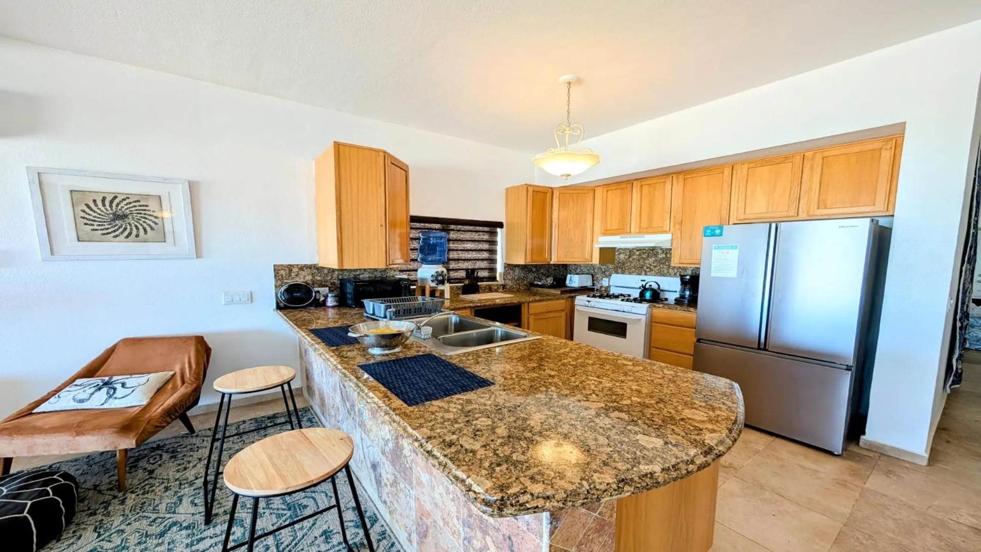 Kitchen or kitchenette in The Suites at Rocky Point 2