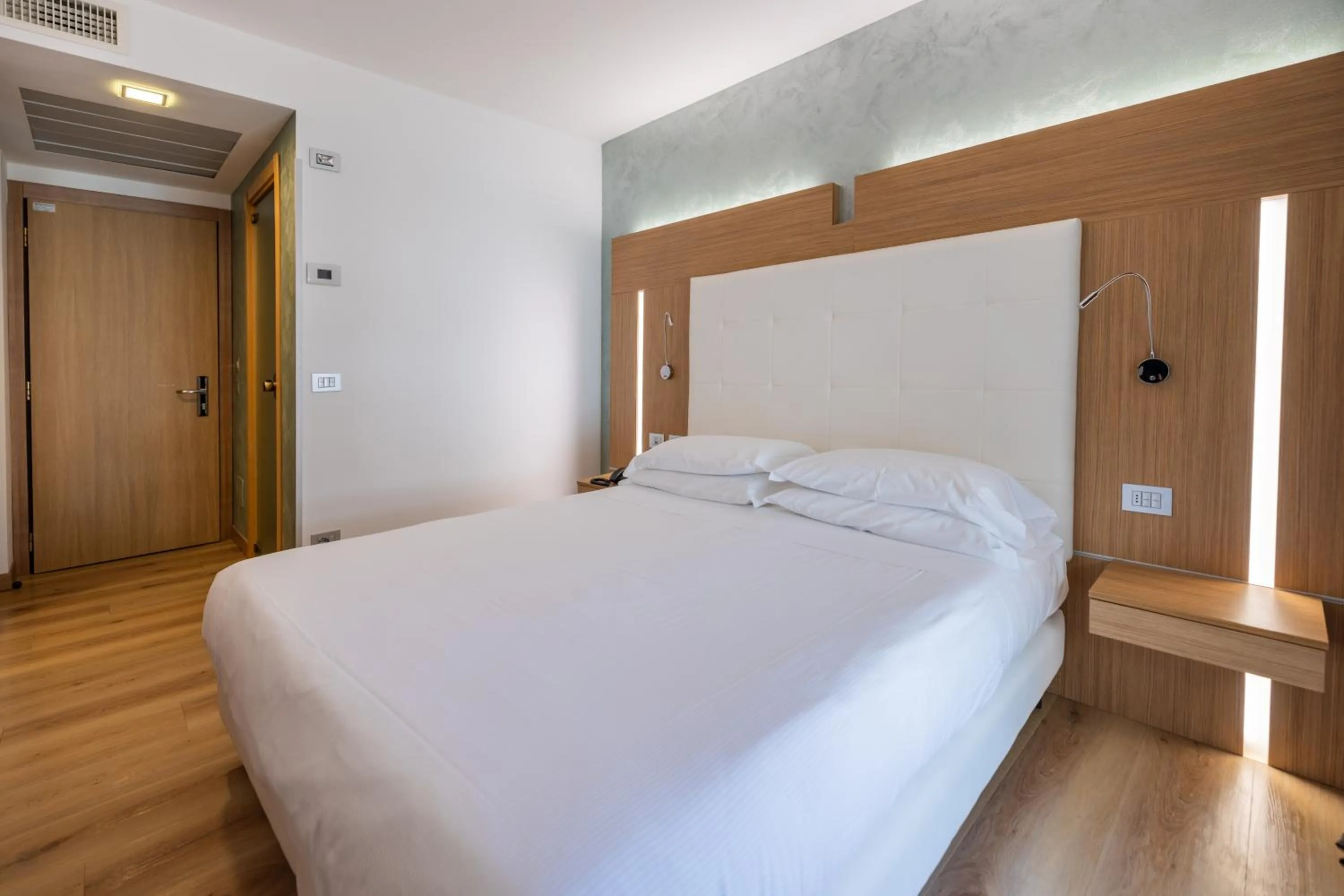 Bed in Kriss Internazionale Hotel