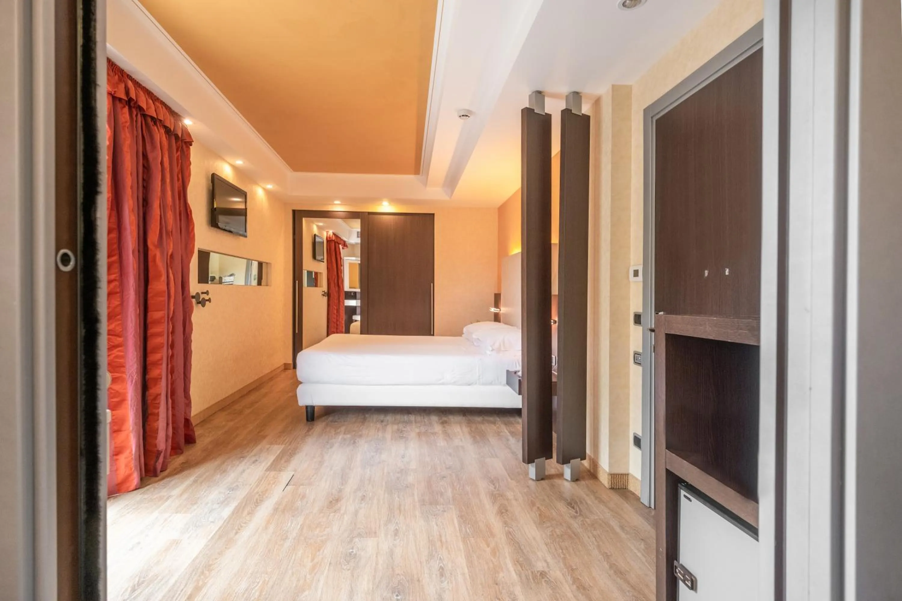 Bedroom, Bed in Kriss Internazionale Hotel