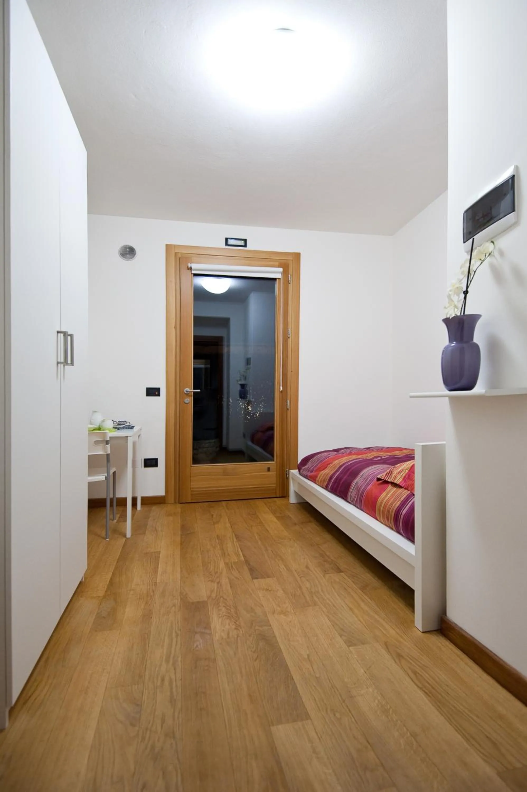 Decorative detail, Bed in La Casa di Linda