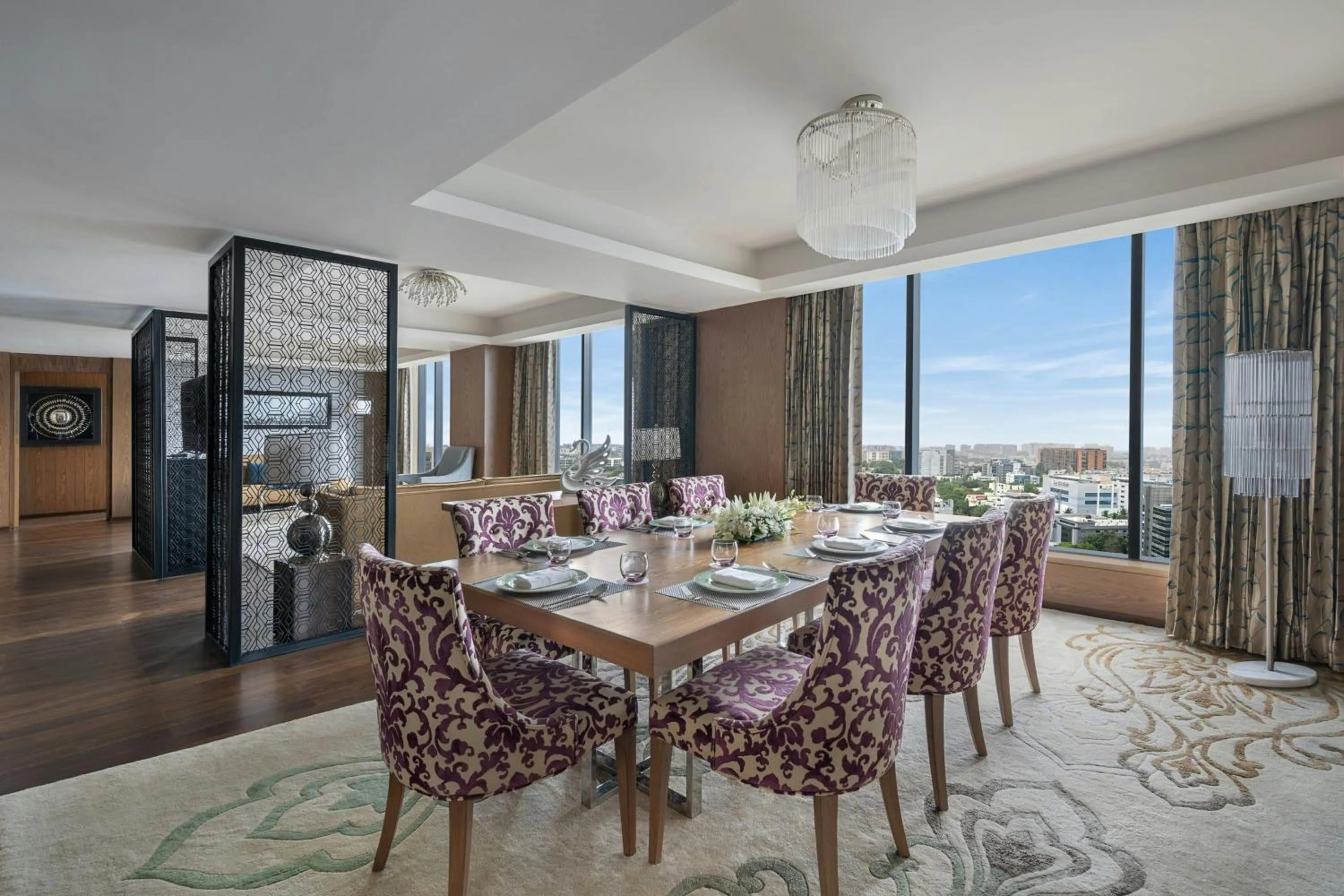 Photo of the whole room in Bengaluru Marriott Hotel Whitefield