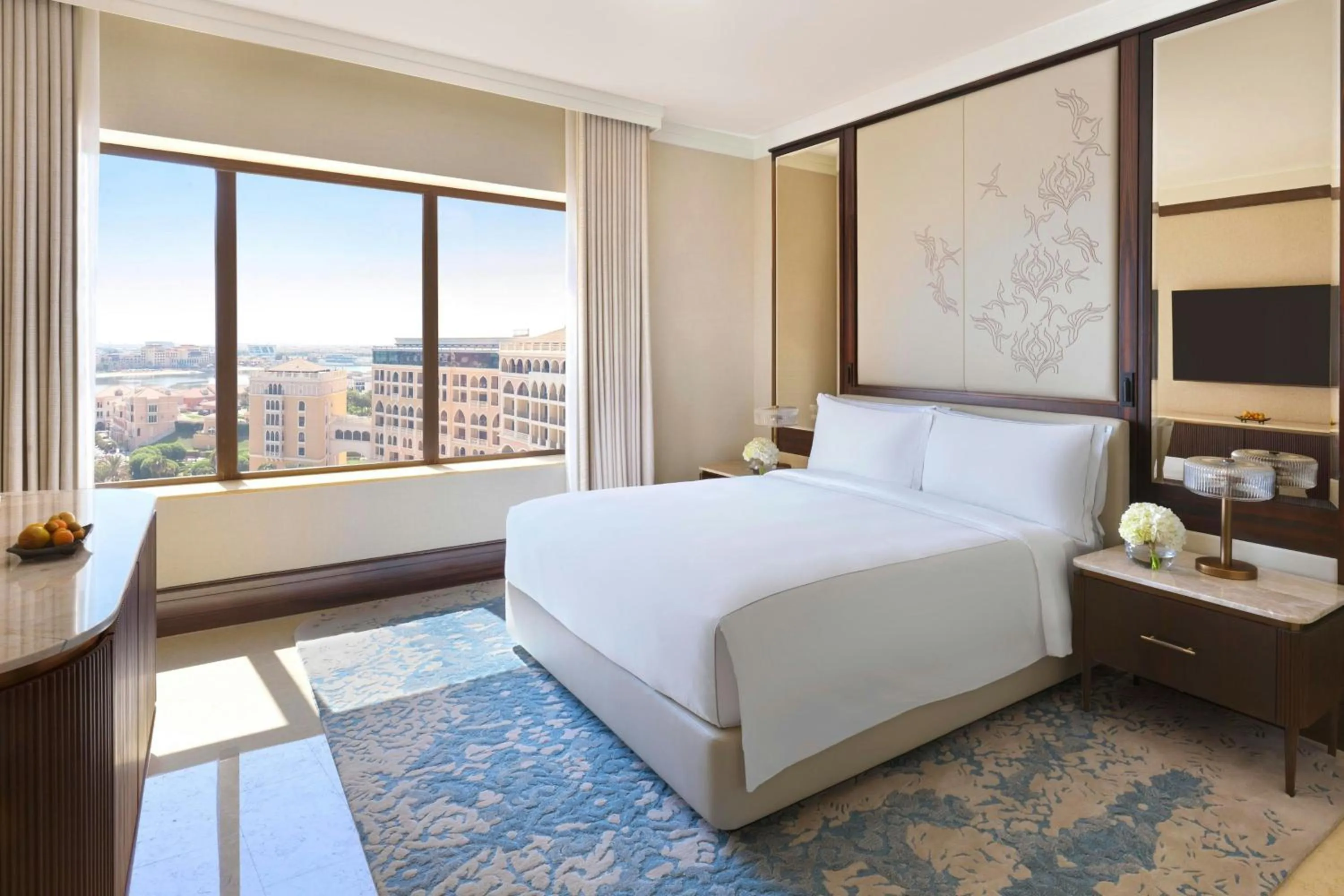 Bedroom, Bed in The Ritz-Carlton Abu Dhabi, Grand Canal