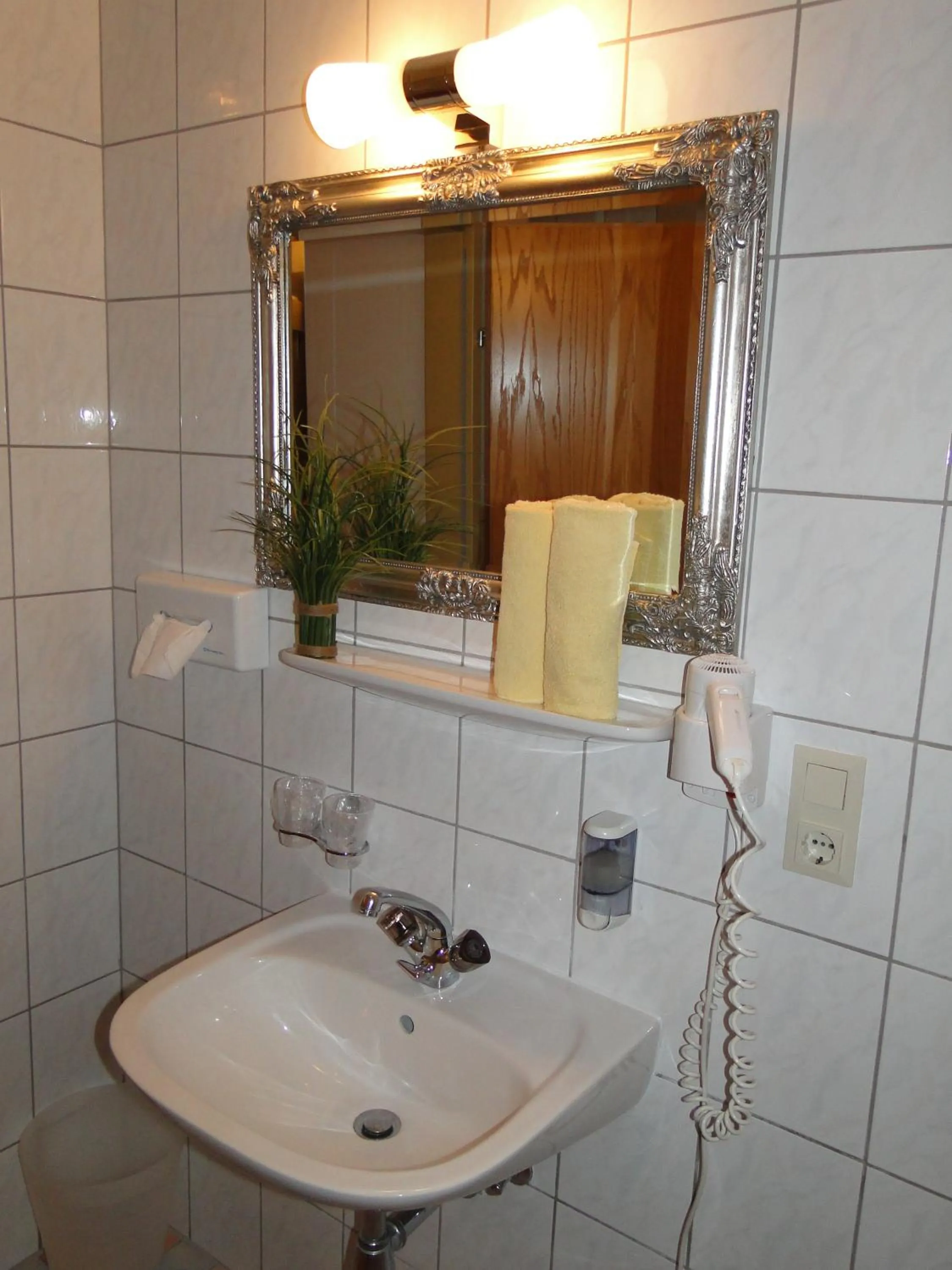 Bathroom in Gasthof Sonne