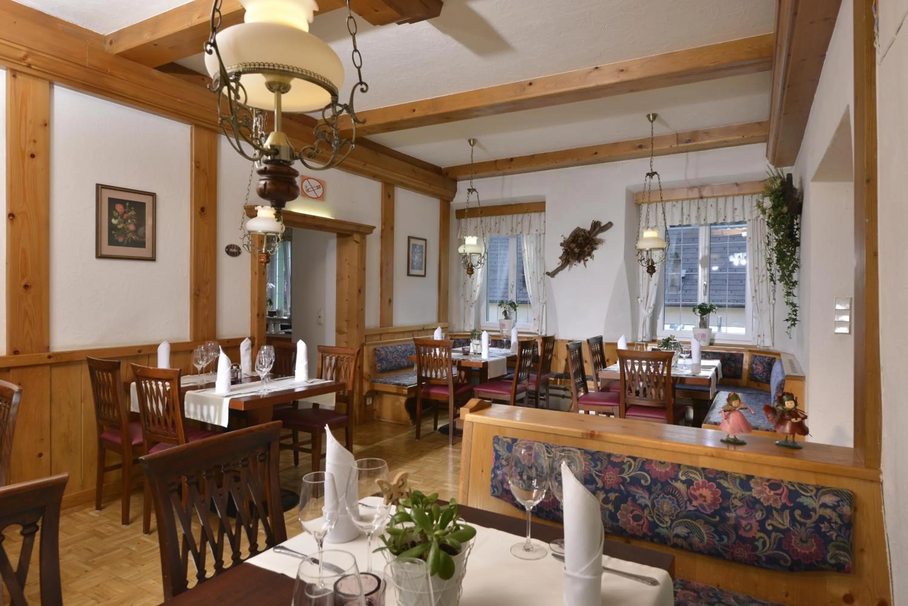 Restaurant/places to eat in Gasthof Sonne
