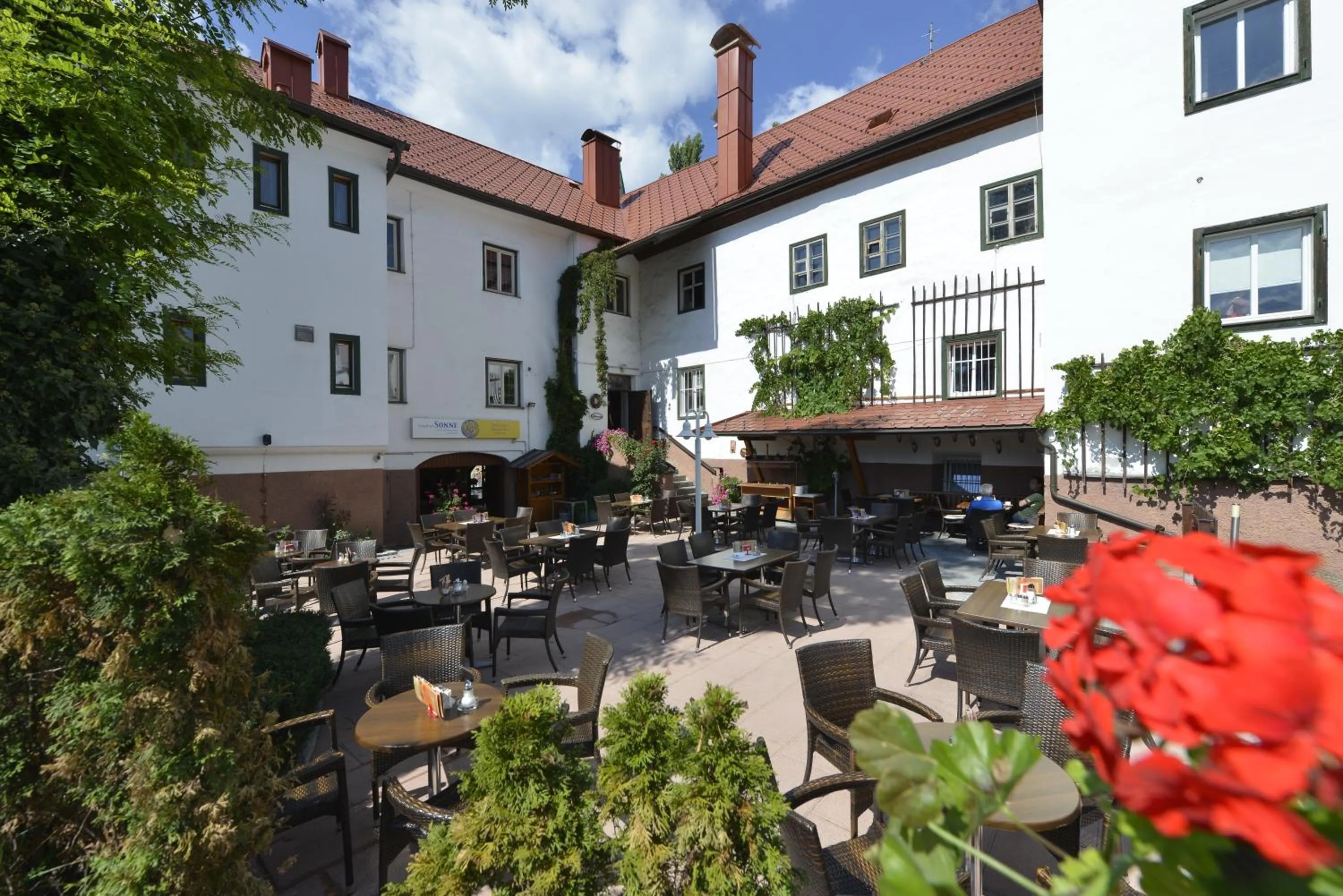 Restaurant/places to eat in Gasthof Sonne