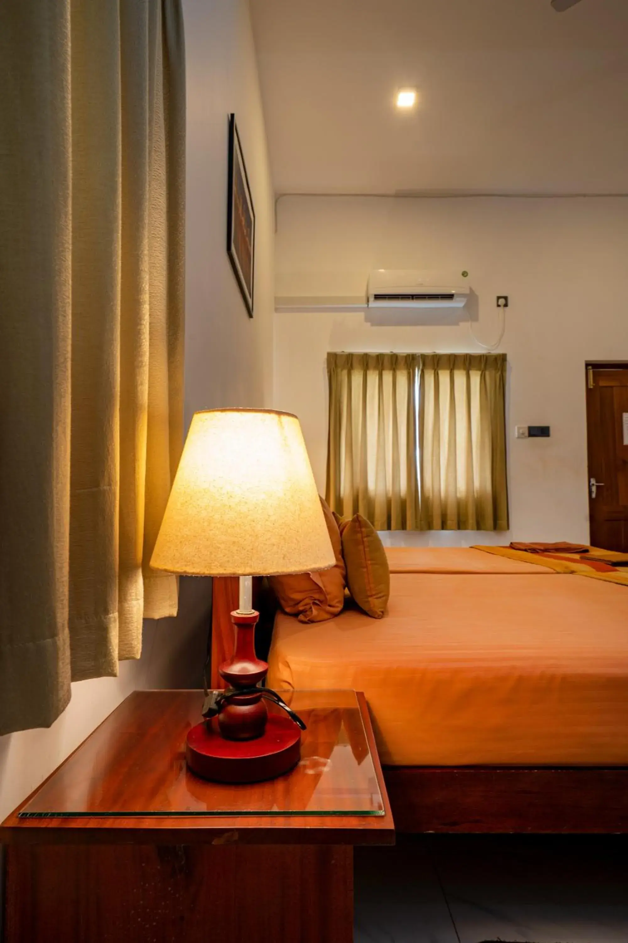 Deluxe Double Room with Balcony in Mailagama Cinnamon Residence Deluxe Double Room with Balcony in Mailagama Cinnamon Residence