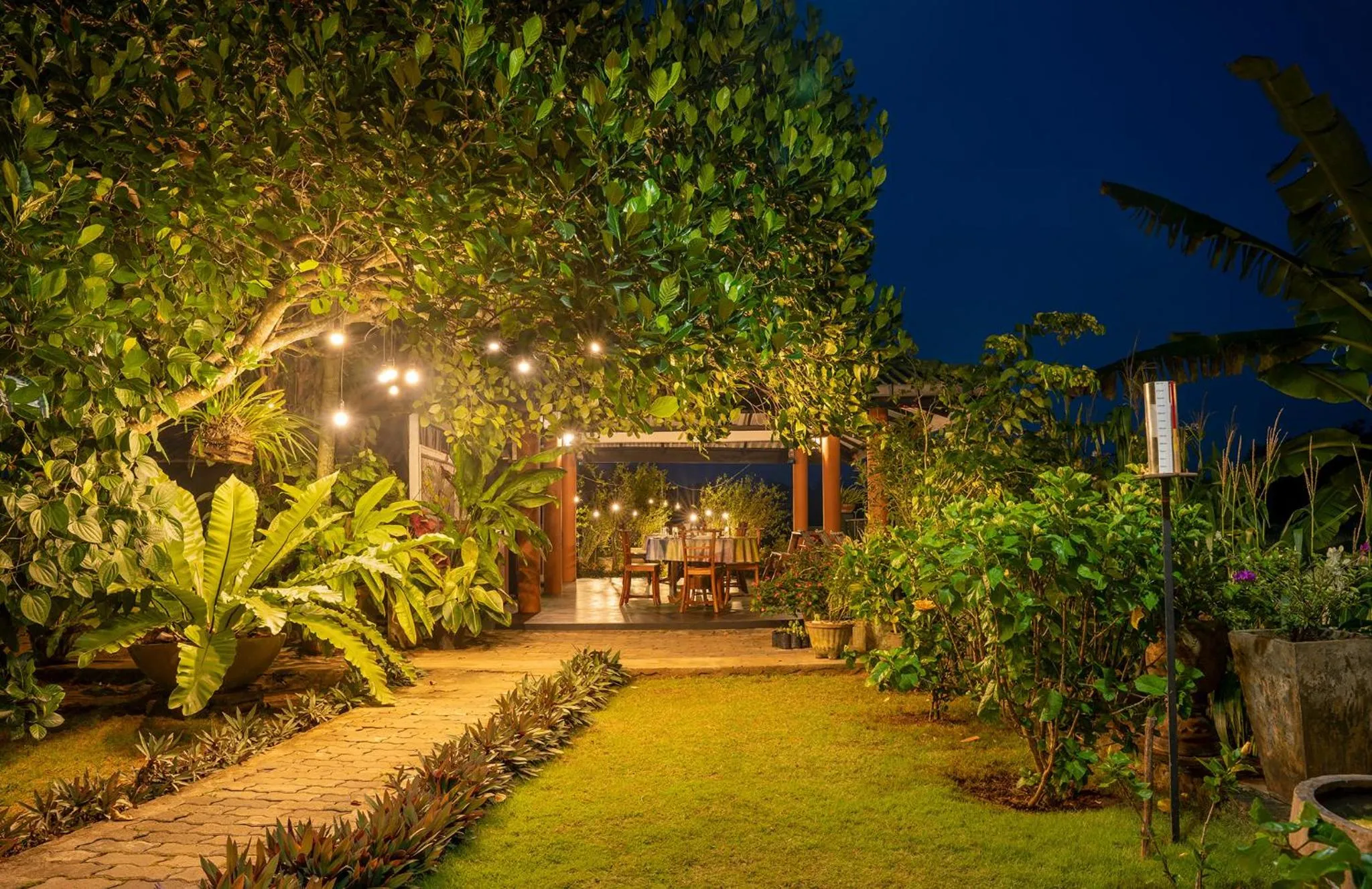 Night in Mailagama Cinnamon Residence