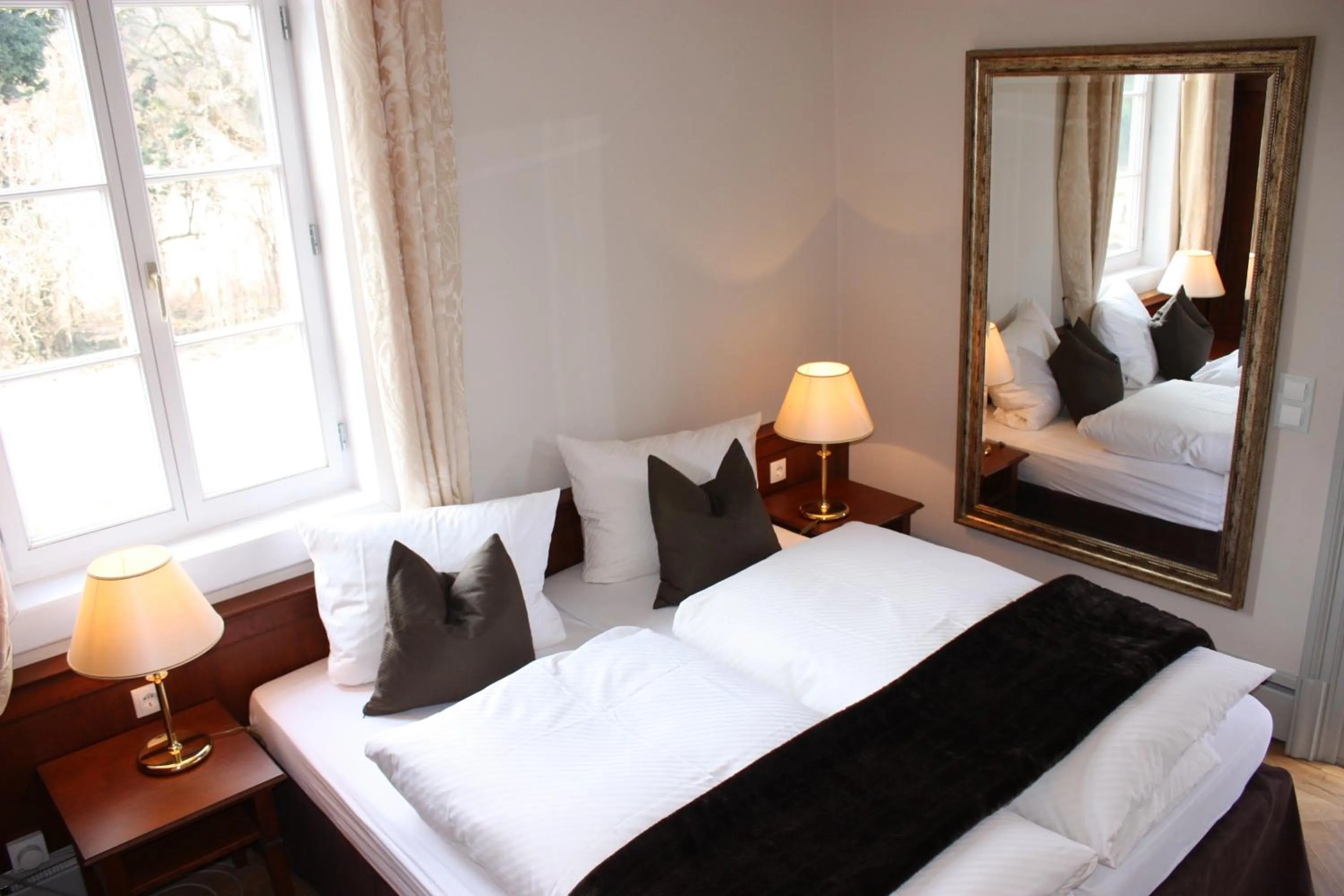 Bed in Jagdschloss Mönchbruch