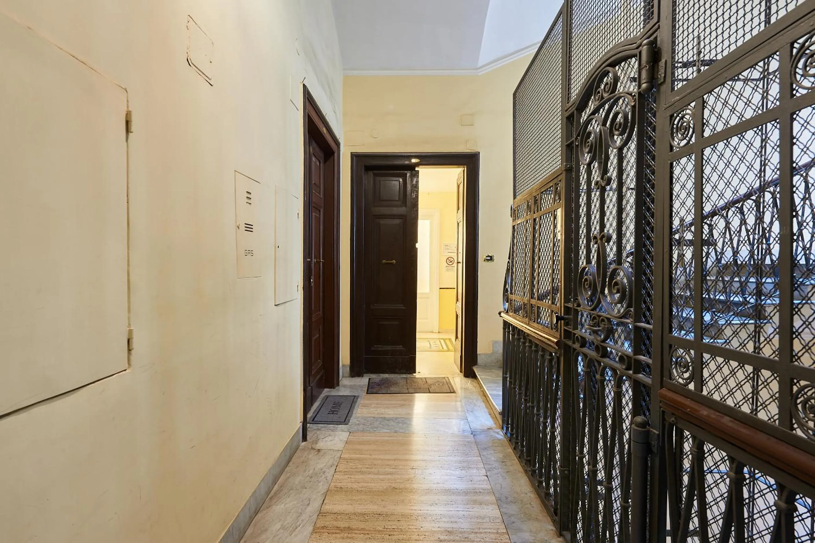 Property building in Casa al Viminale