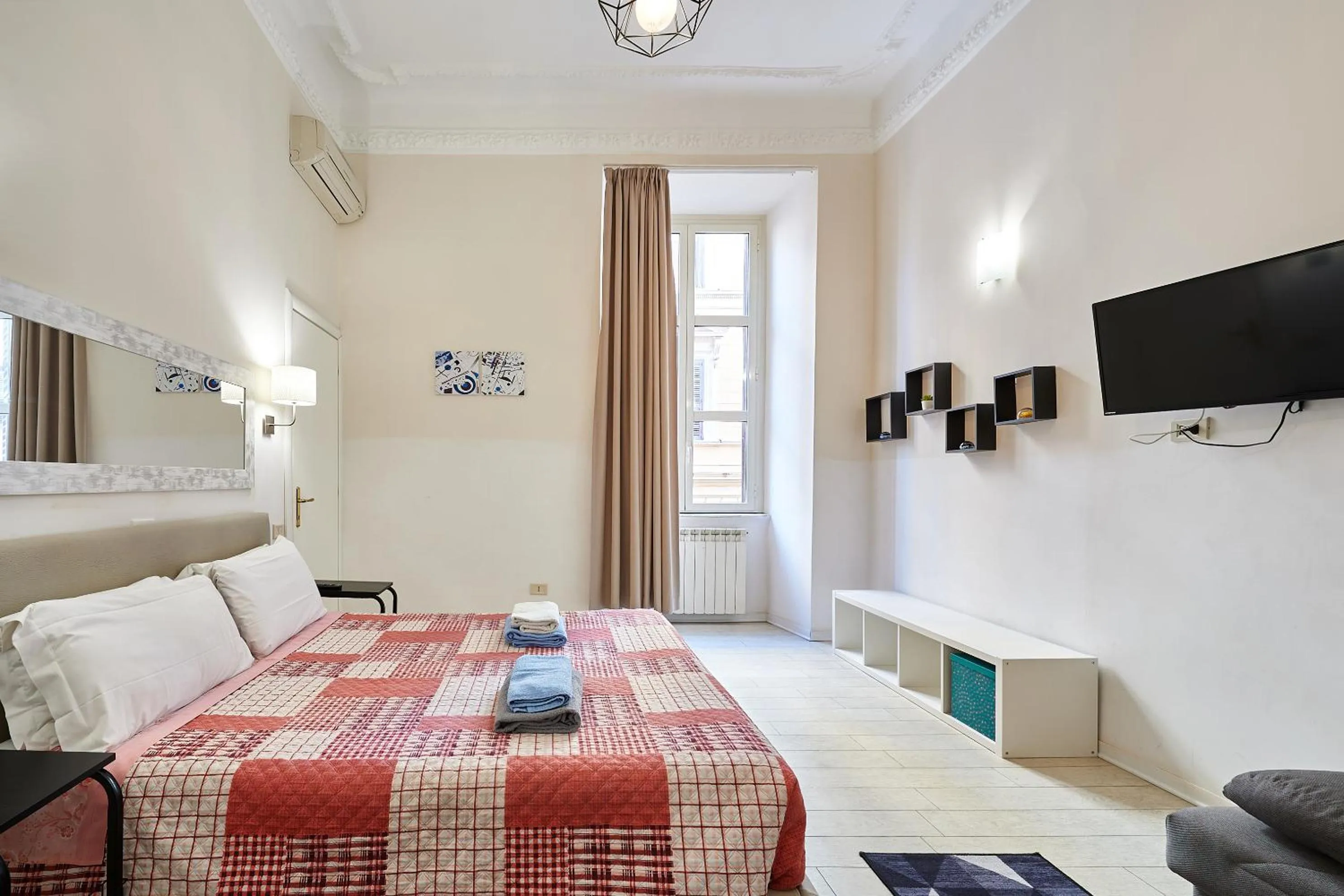 Bedroom, Bed in Casa al Viminale