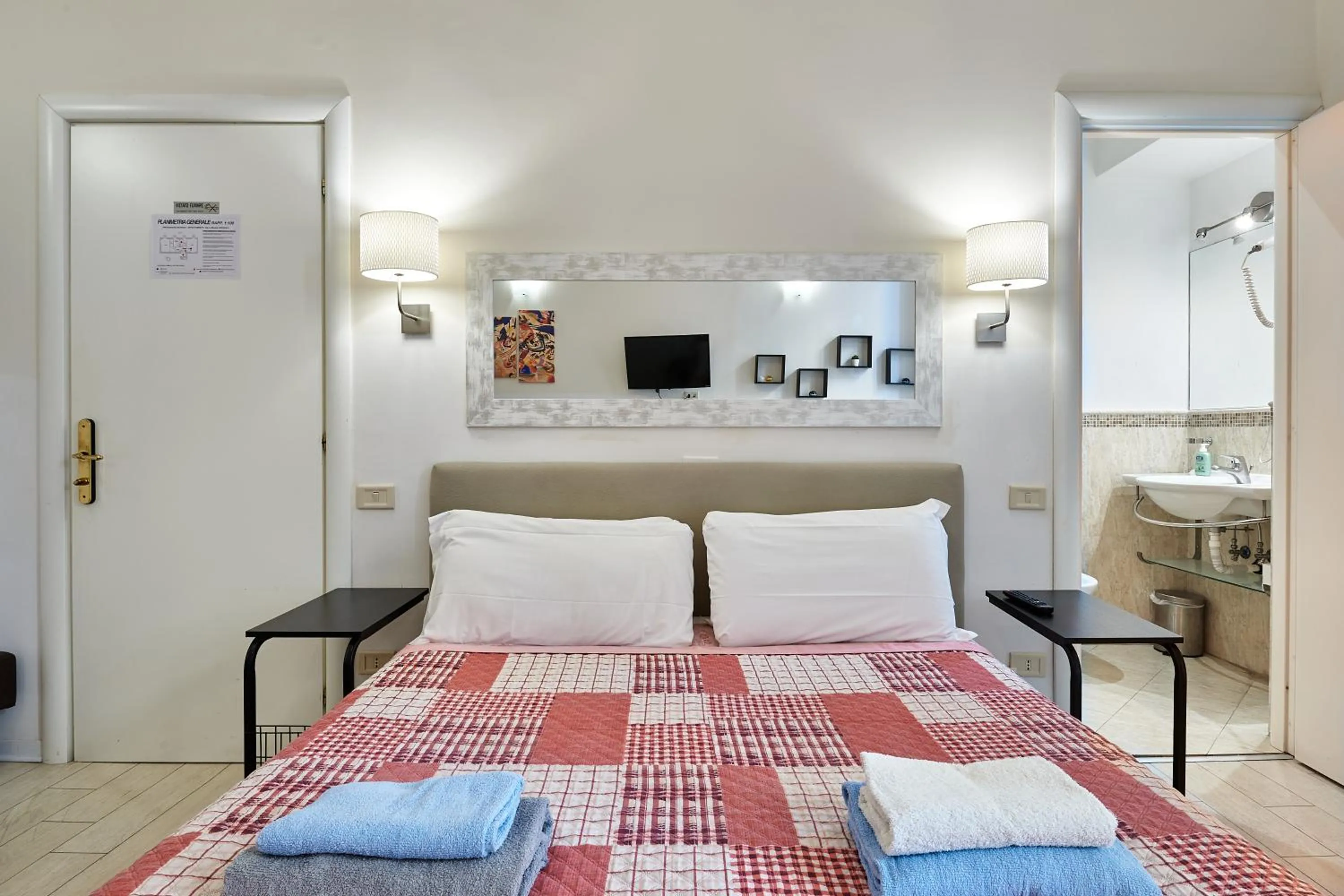 Bedroom, Bed in Casa al Viminale