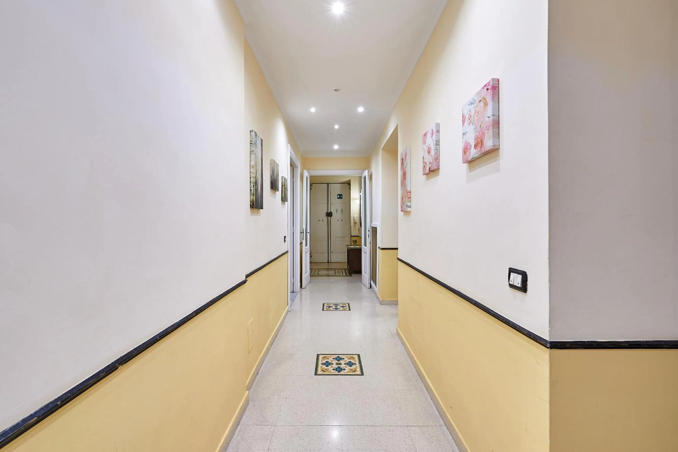 Photo of the whole room in Casa al Viminale