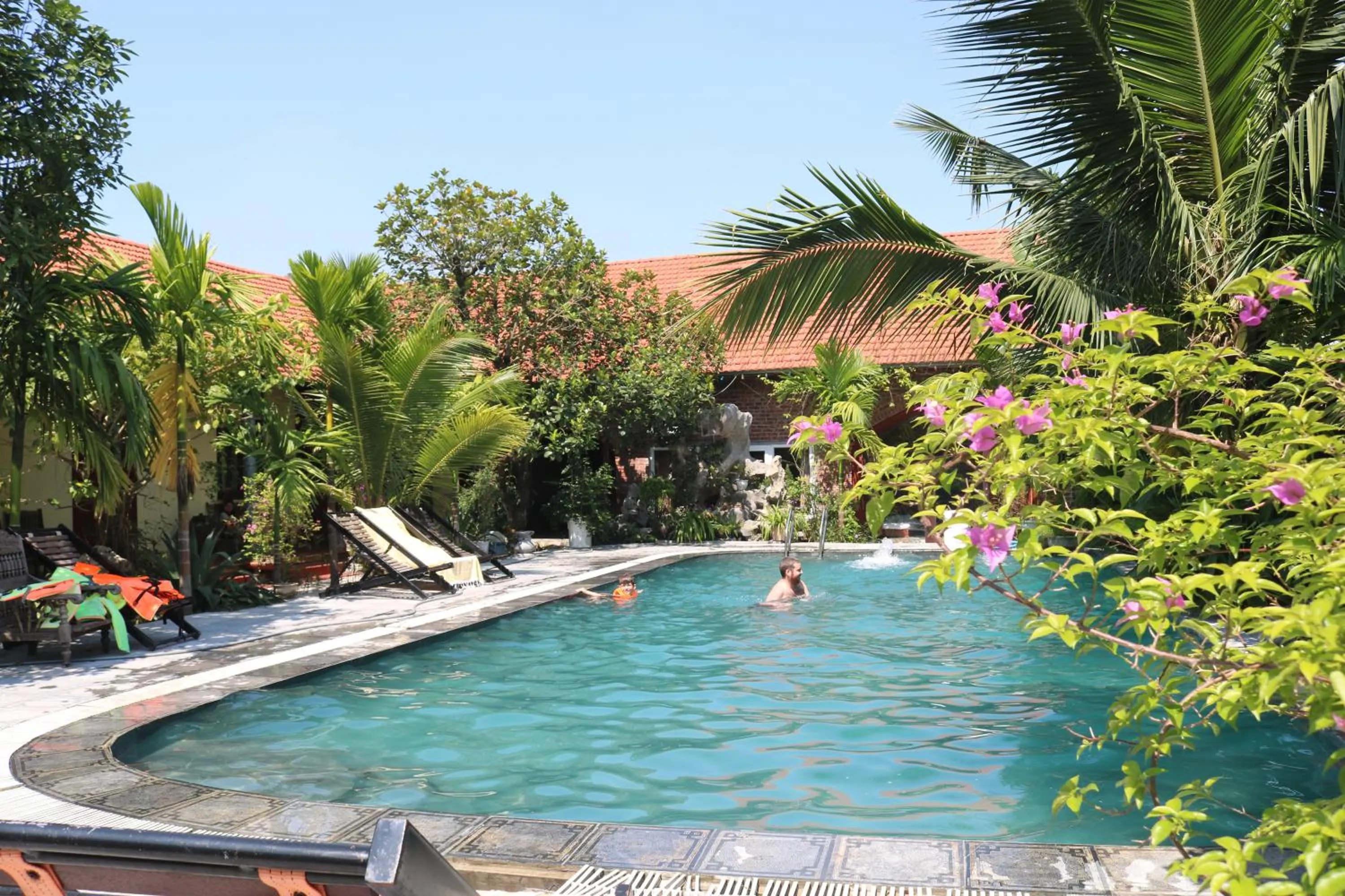 Property building in Hang Mua Homestay