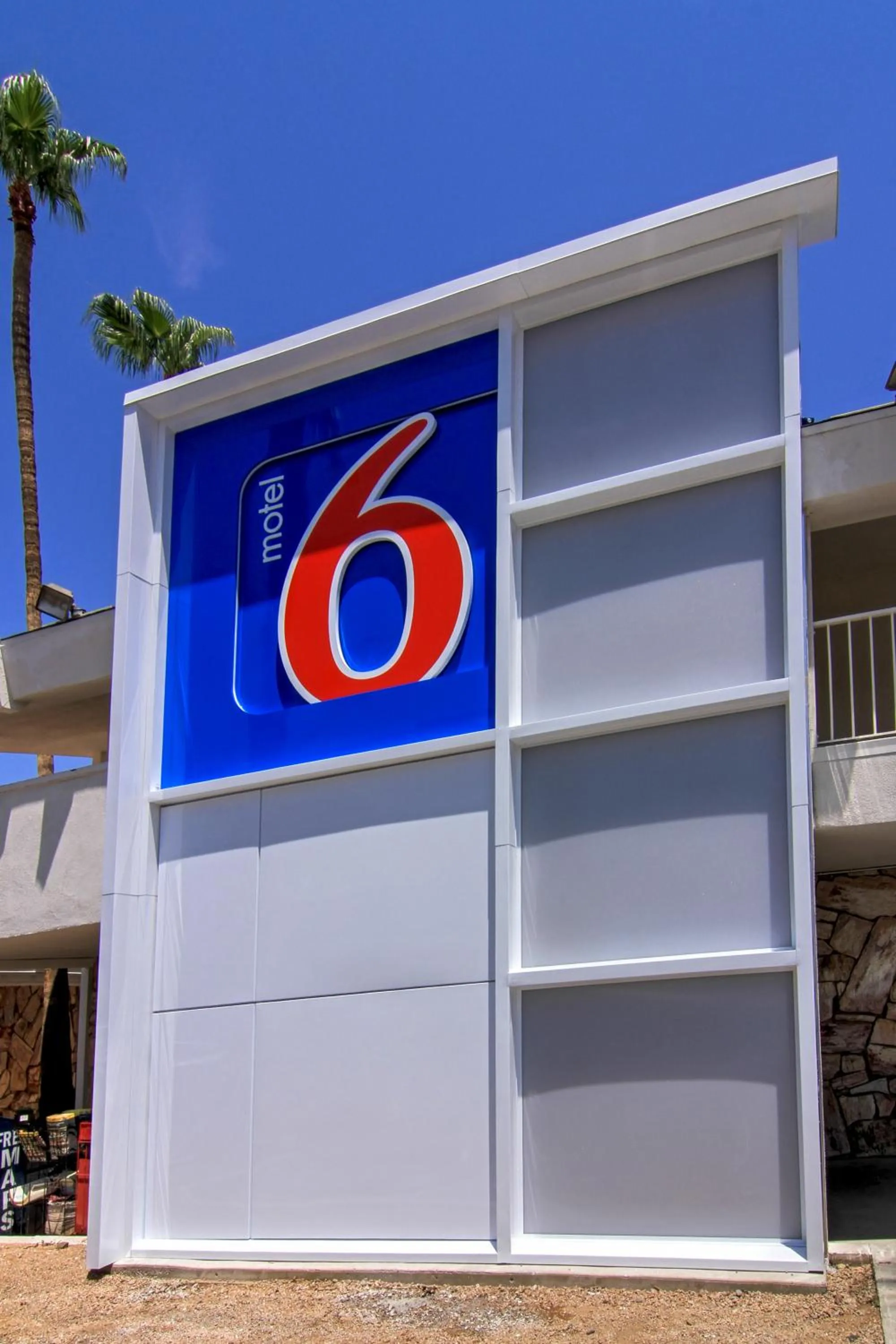 Facade/entrance in Motel 6 Old town Scottsdale Fashion Square
