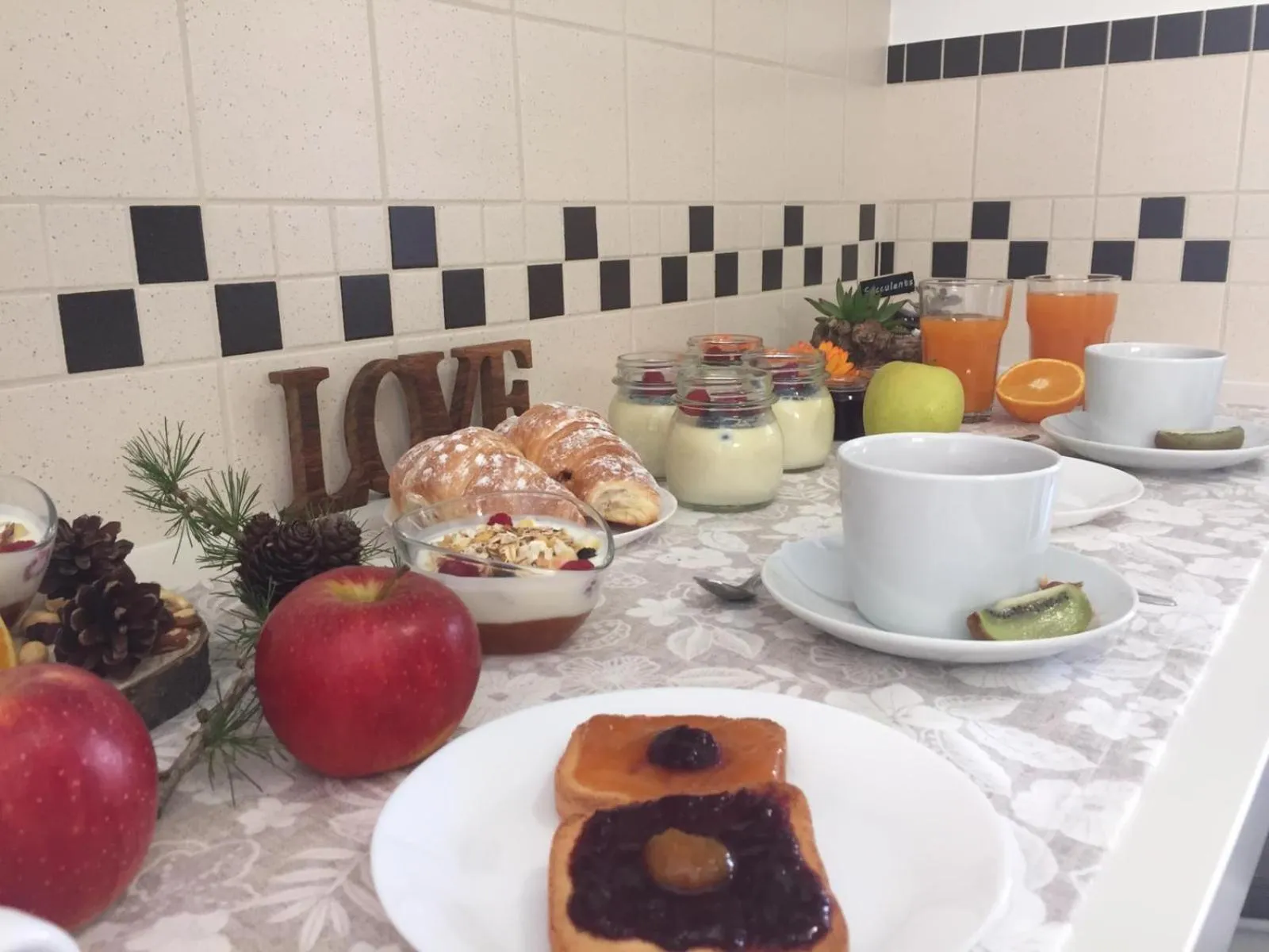 Breakfast in DAD HOME