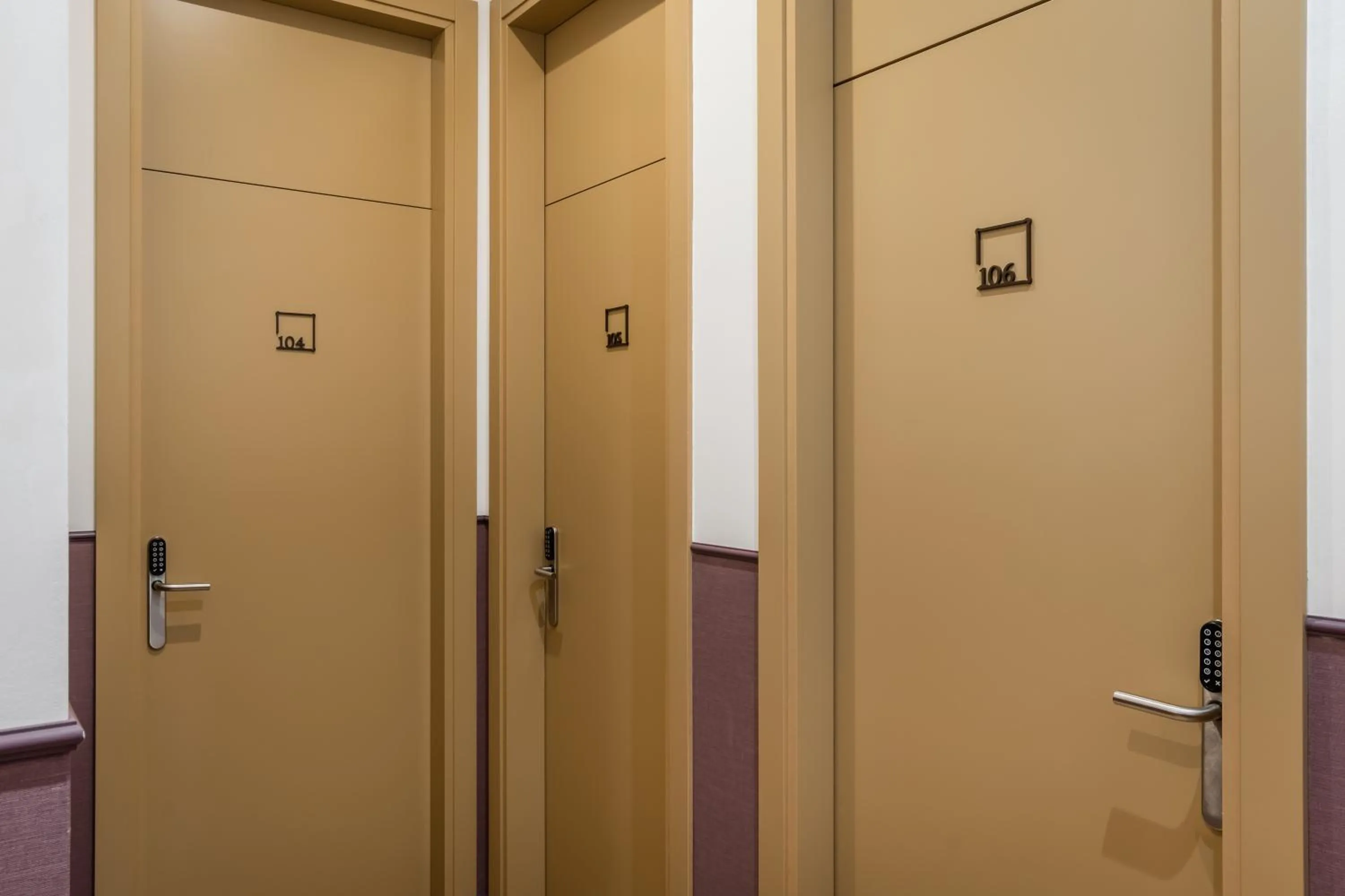 Other in BYPILLOW Ramblas