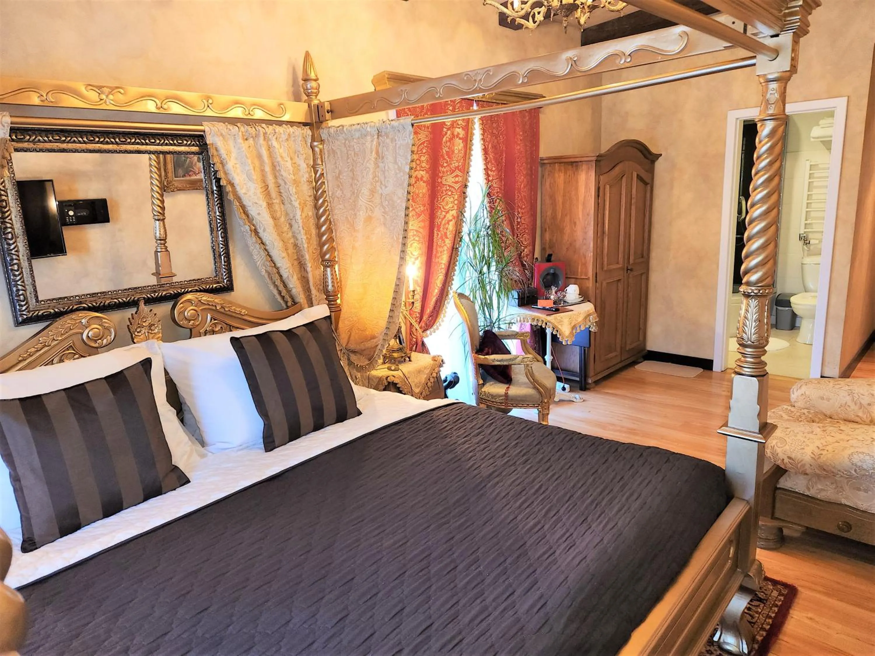 Bed in Rezidence Zámeček - Boutique Hotel