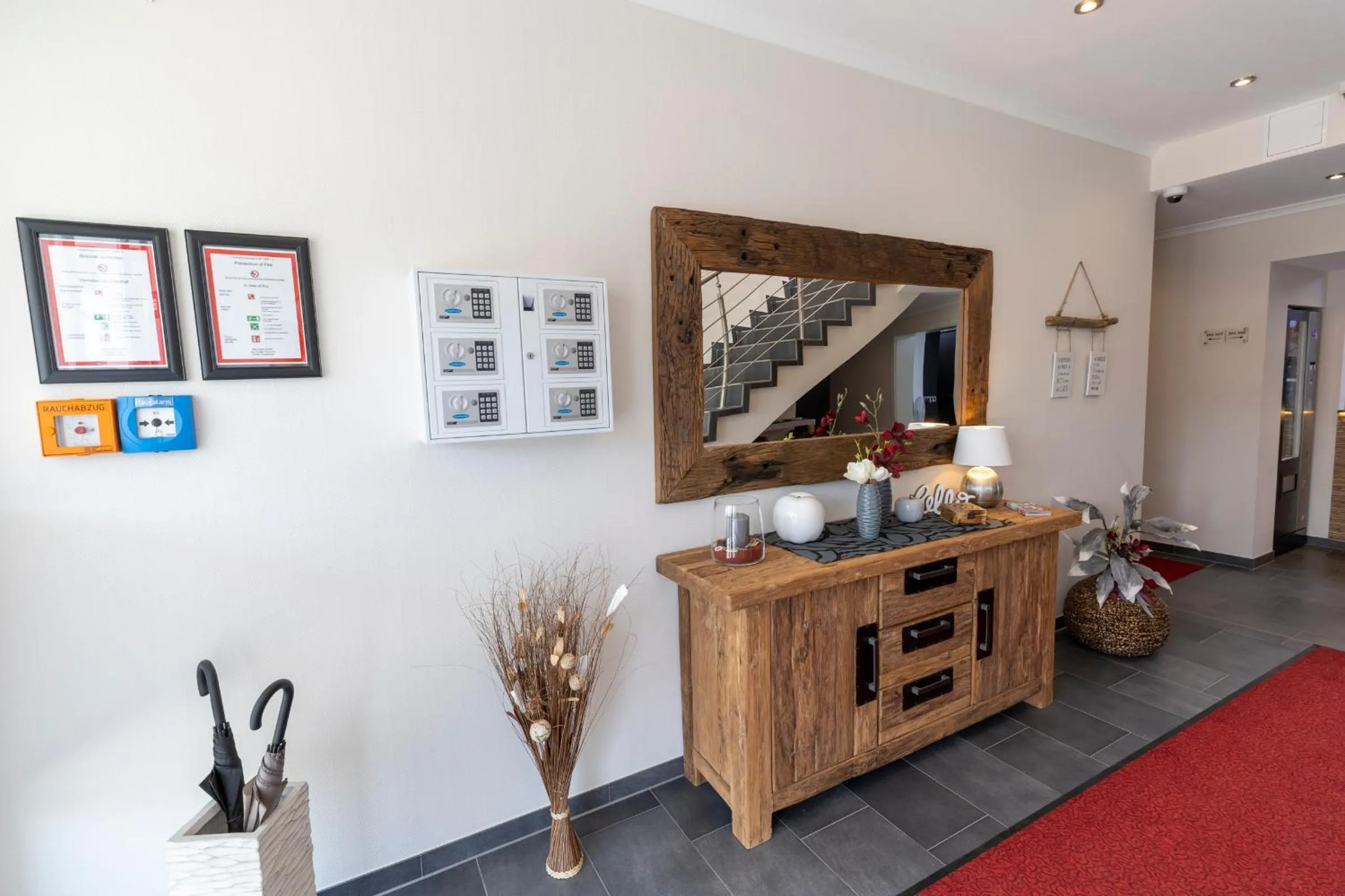 Lobby or reception in Mey Hotel