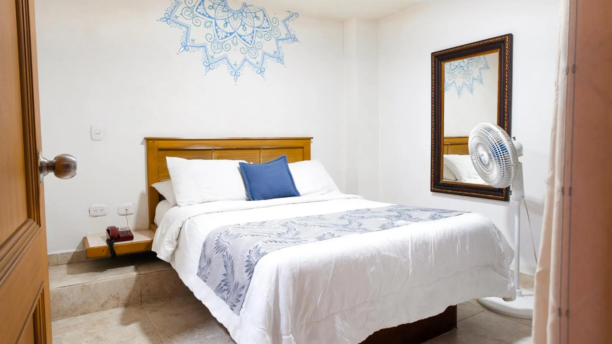 Bed in Hotel Riviera Plaza