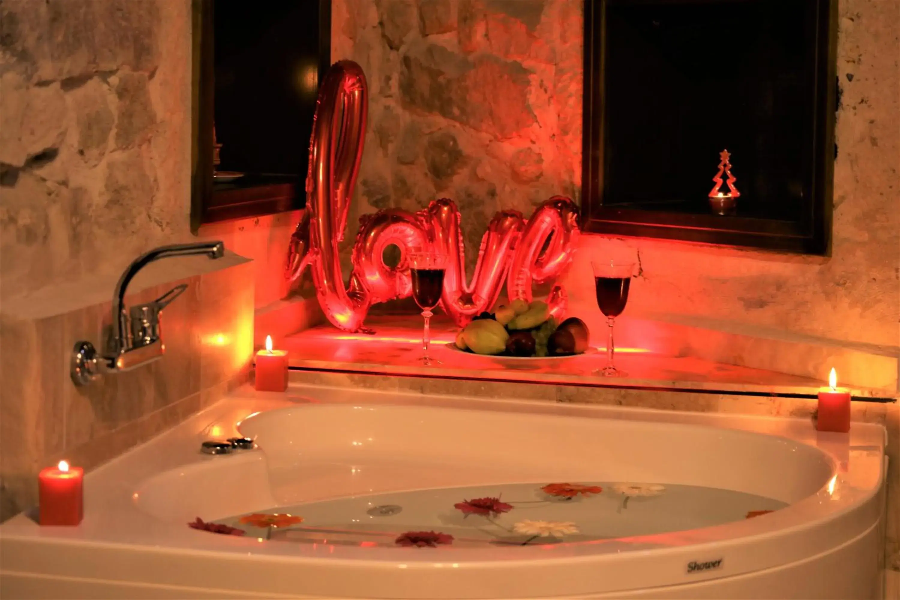 Junior Suite in Orion Cave Hotel Junior Suite in Orion Cave Hotel